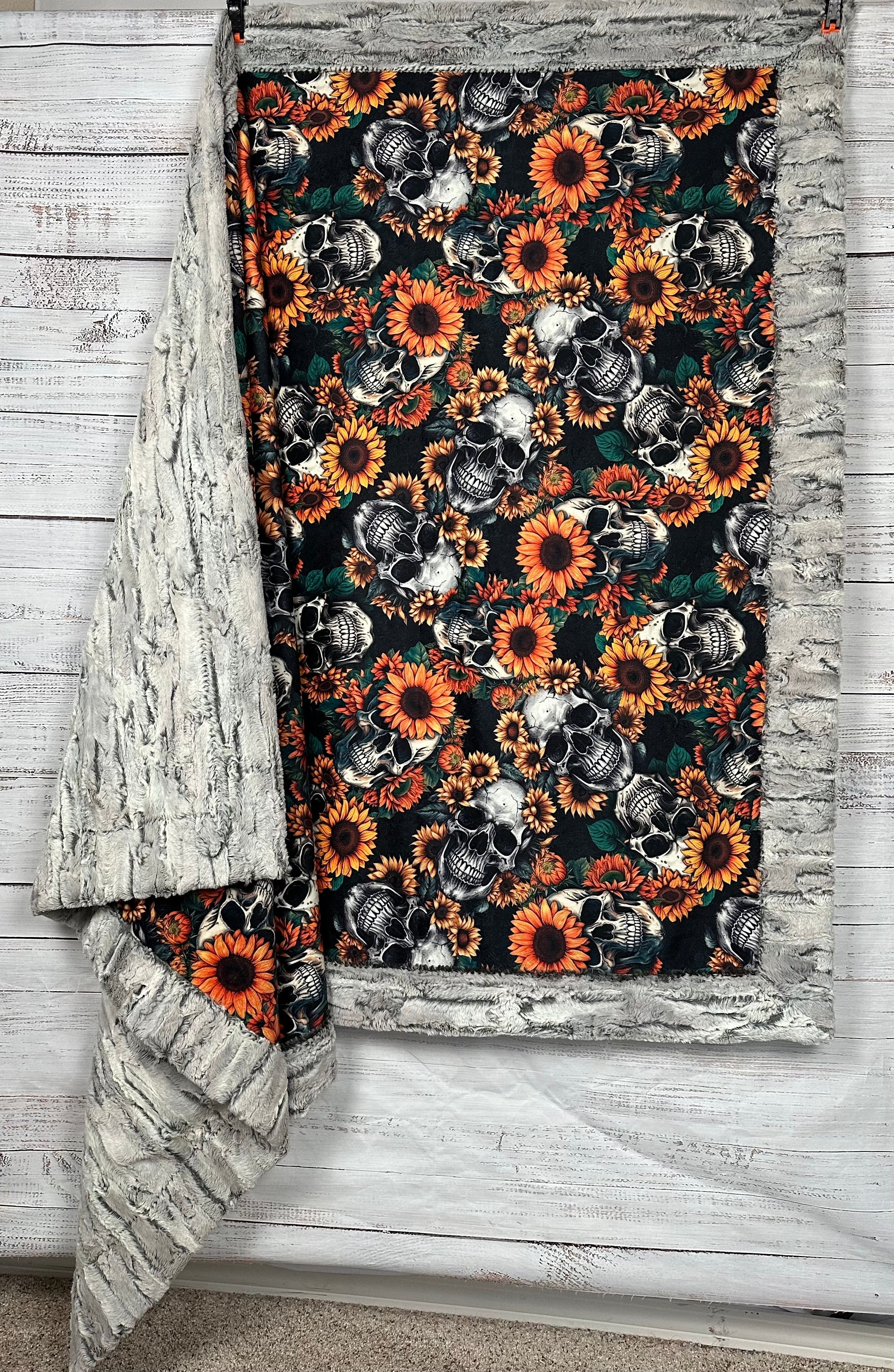Premium Silver Fox Minky Blanket with Skull Sunflower Design - 54x79 Inches - Soft & Cozy Large Throw Blanket for Bed, Couch, or Gift