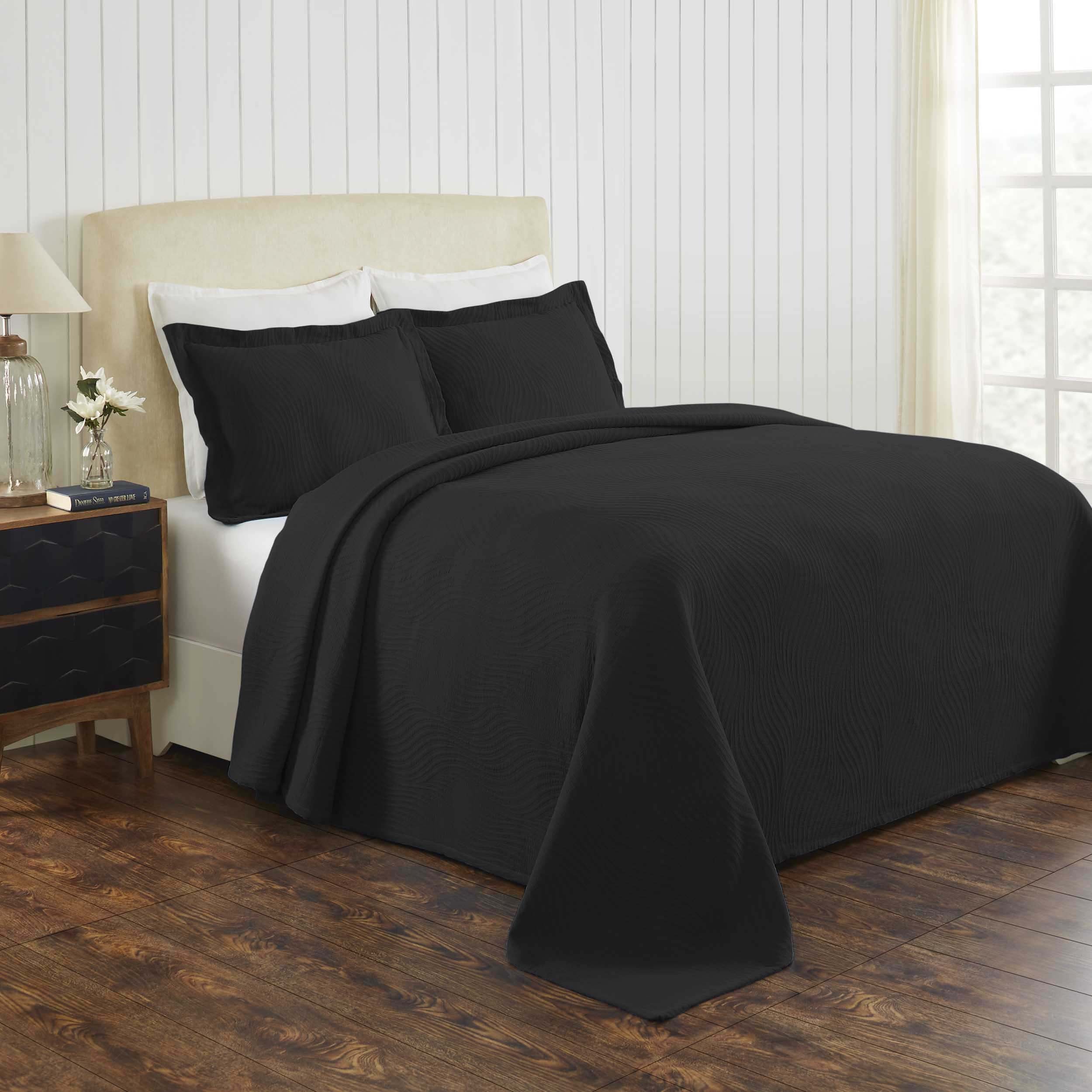 Luxury Cascade Cotton Jacquard Matelassé 3-Piece Bedspread Set - Queen Size Bed Cover with Matching Shams - Perfect for Master Bedroom & Guest Room Decor