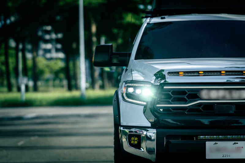 2014-2021 Toyota Tundra OLM Infinite Series Bi-Beam LED Headlights - Upgrade Your Night Driving & Off-Road Adventure