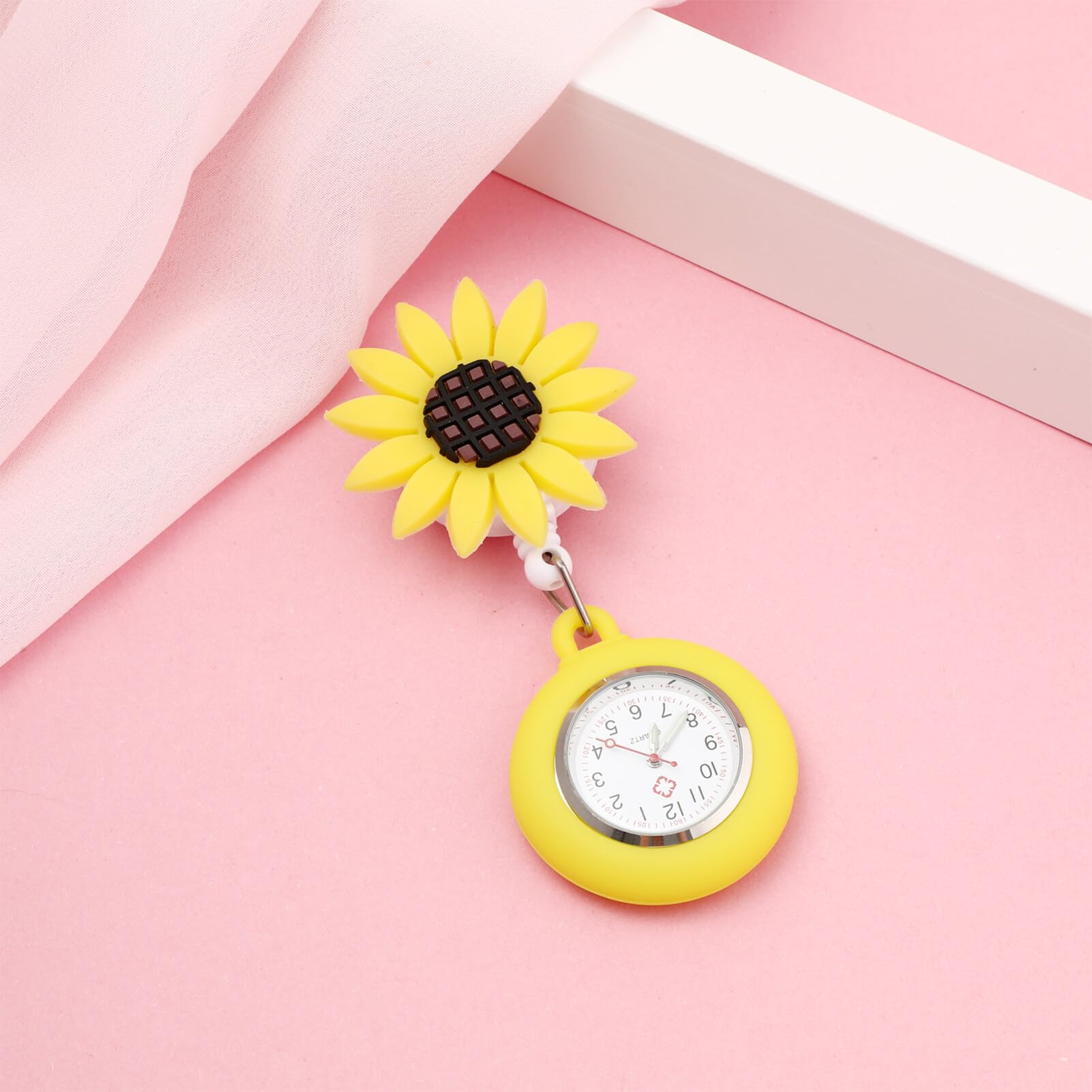 iplusmile Retractable Nurse Watch with Second Hand - Clip On Fob Watch, Digital Pocket Watch for Students & Professionals - Perfect for Medical Staff, Teachers & Office Workers