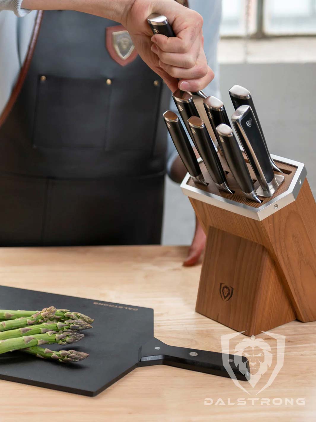 Dalstrong Vanquish Series 8-Piece Knife Block Set - NSF Certified High-Quality Kitchen Knives for Professional Chefs & Home Cooking