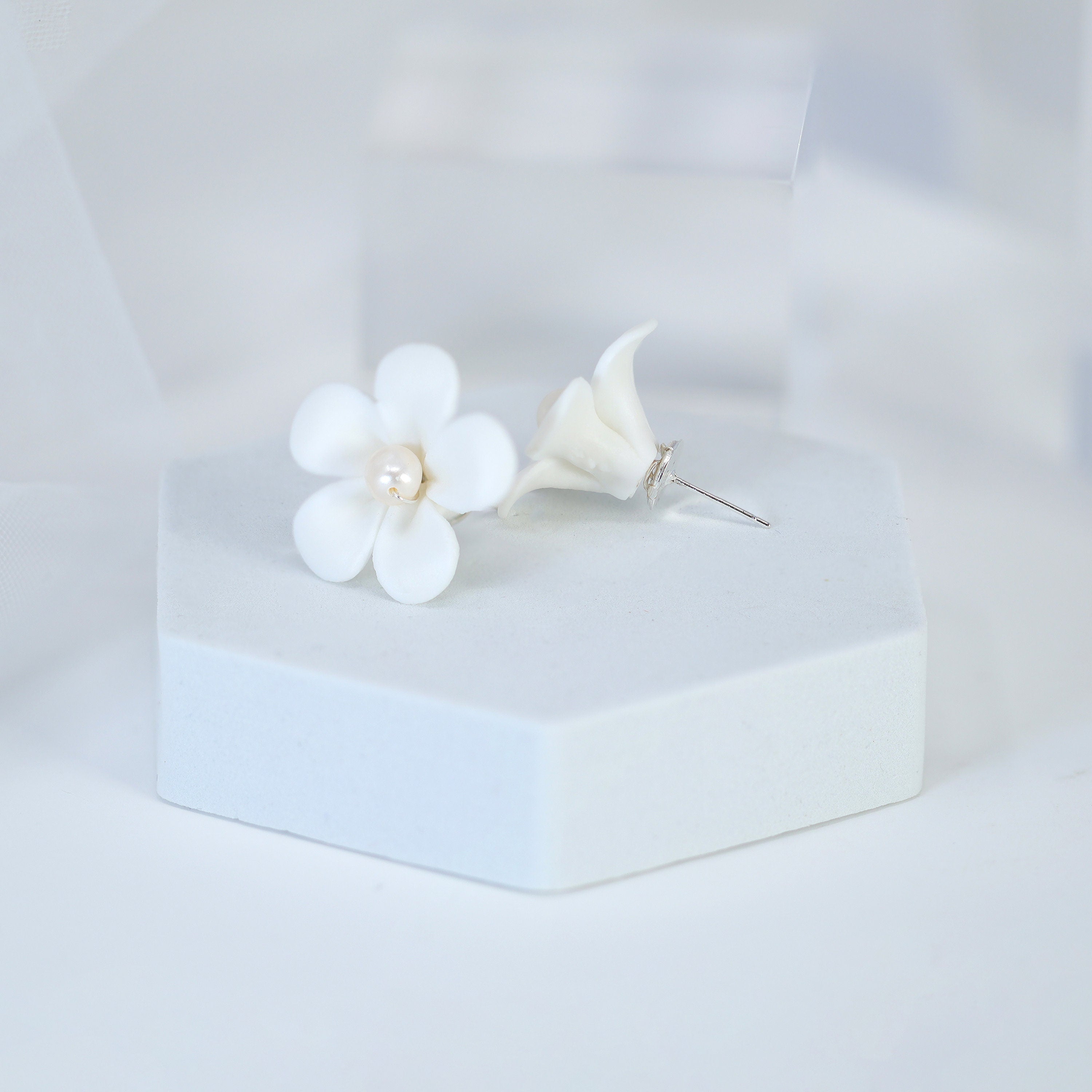 Elegant Porcelain White Floral Pearl Stud Earrings - Natural Pearl Bridal Jewelry for Wedding, Bridesmaid & Special Occasions | Perfect for Bridal Party, Prom & Evening Events