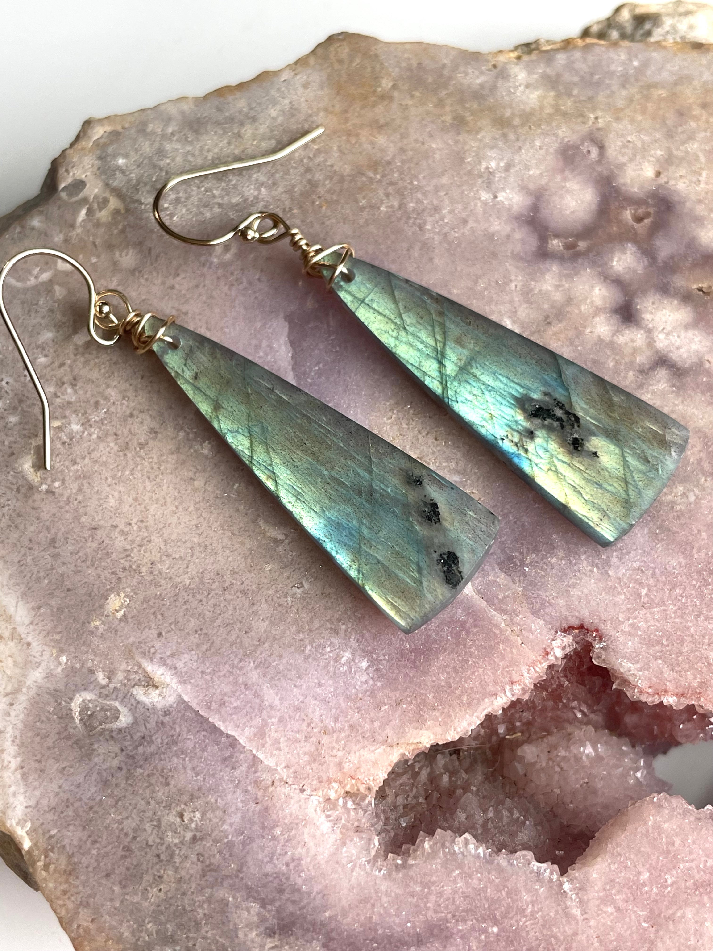 Gold Labradorite Dangle Drop Crystal Earrings for Women - Elegant Gemstone Jewelry Gift for Birthday, Anniversary & Special Occasions
