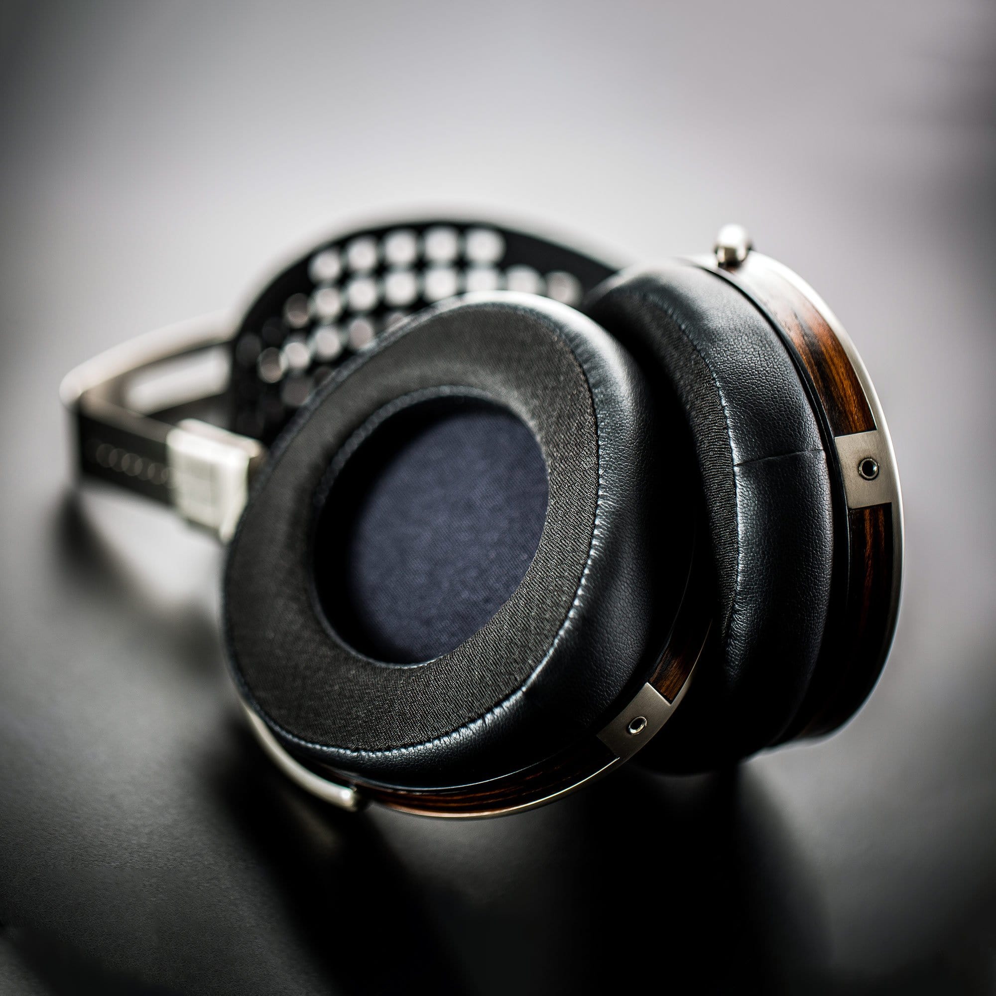 HIFIMAN SUSVARA Premium Planar Magnetic Headphones - Audiophile-Grade Open-Back Headphones for Home Listening & Studio Monitoring