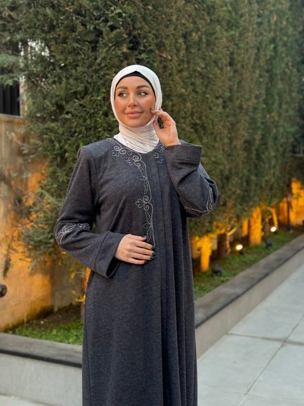 Elegant Woolen Abaya with Front Zip & Embroidery - Perfect for Modest Fashion, Prayer & Special Occasions