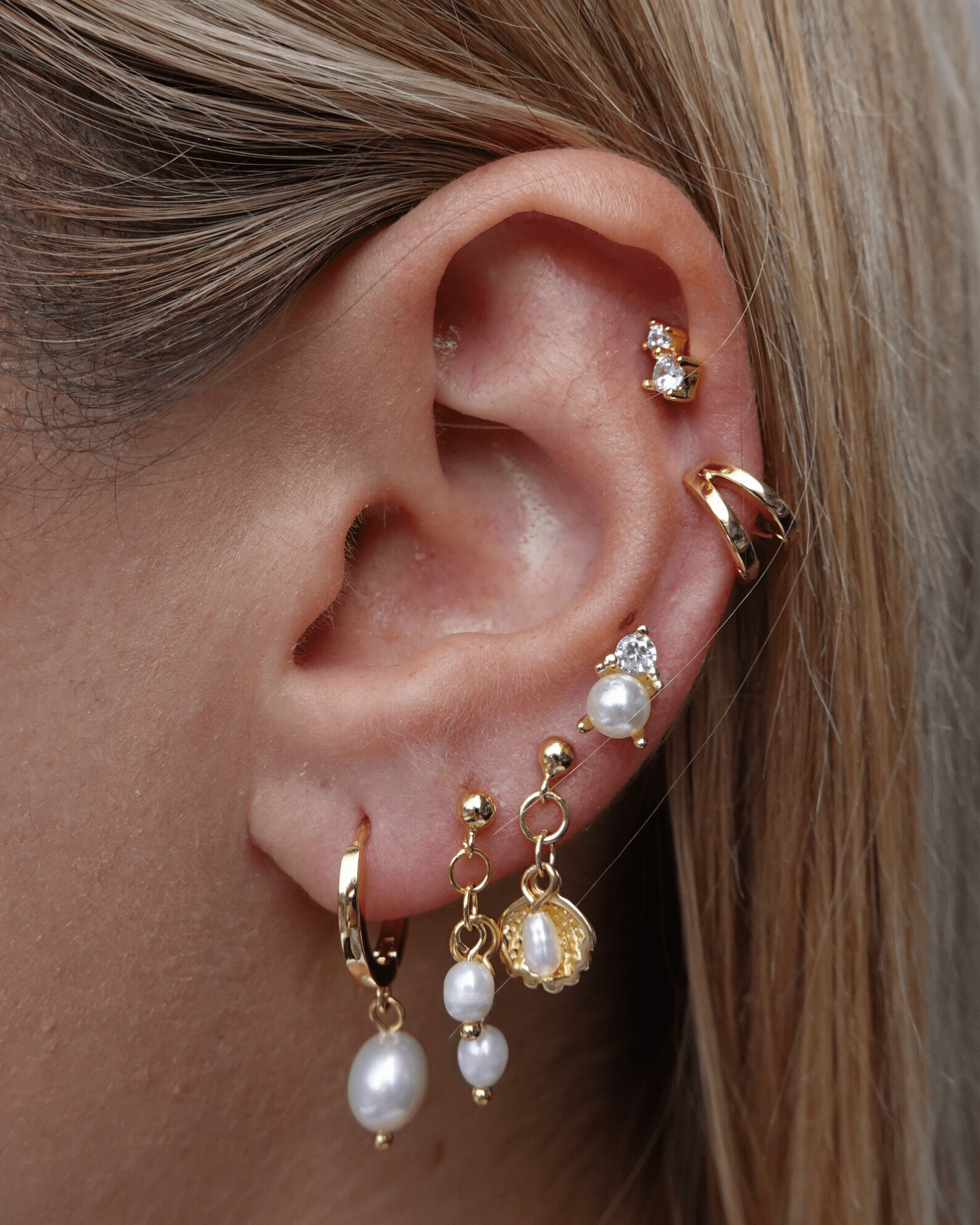Izoa Becca Gold Pearl Earrings for Women - Elegant Dangle Drop Pearl Jewelry for Party, Wedding & Special Occasions