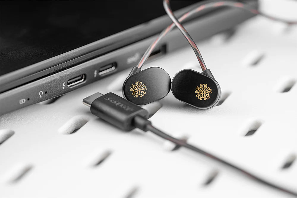 MoonDrop JIU High-Fidelity In-Ear Monitors with USB-C Connection - Professional Studio & Gaming Earphones (Discontinued) - Perfect for Audiophiles, Musicians & Streamers