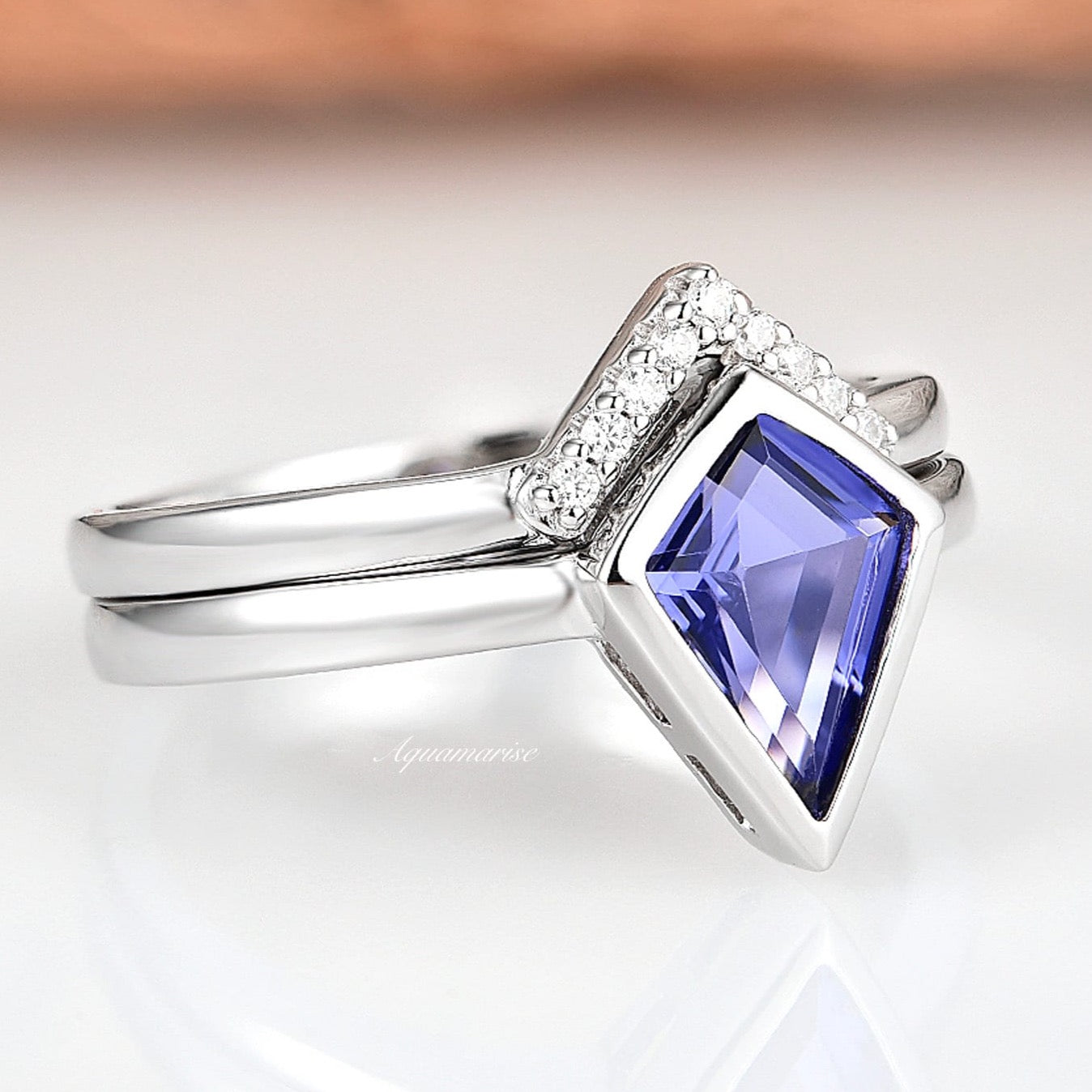 Elegant Tanzanite Kite Ring Set in Sterling Silver – Perfect for Weddings, Anniversaries & Special Occasions