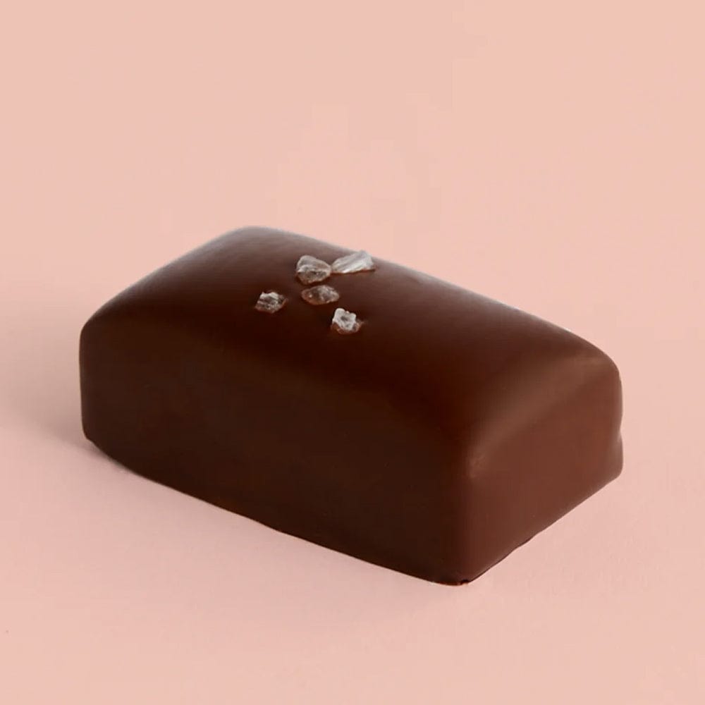 Loco Love Single 30g Salted Caramel Shortbread Cookies - Perfect for Gifts, Parties & Coffee Time
