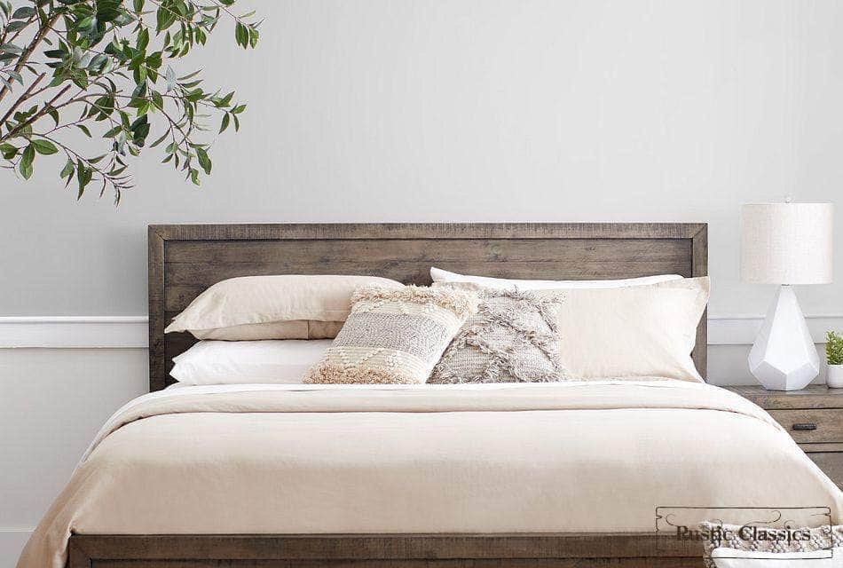 Whistler 5-Piece Reclaimed Wood Storage Platform Bedroom Set in Grey - Queen/King Size - Modern Farmhouse Bedroom Furniture for Cozy Home Decor