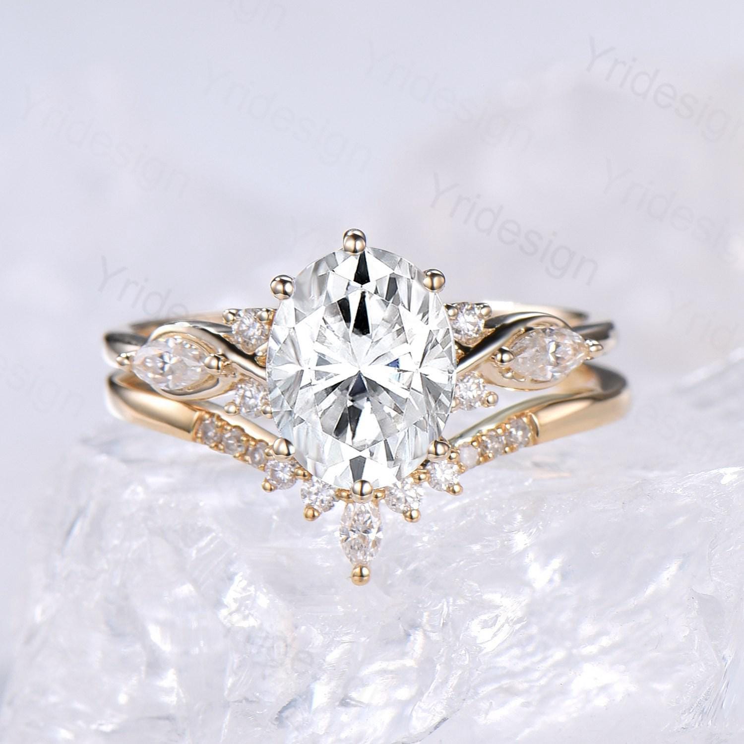 2 Carat Oval Cut Moissanite Engagement Ring Set in 14K Solid Yellow Gold, VS D Flawless Vintage Seven Stone Bridal Ring for Women - Perfect for Proposals, Weddings & Anniversary Gifts