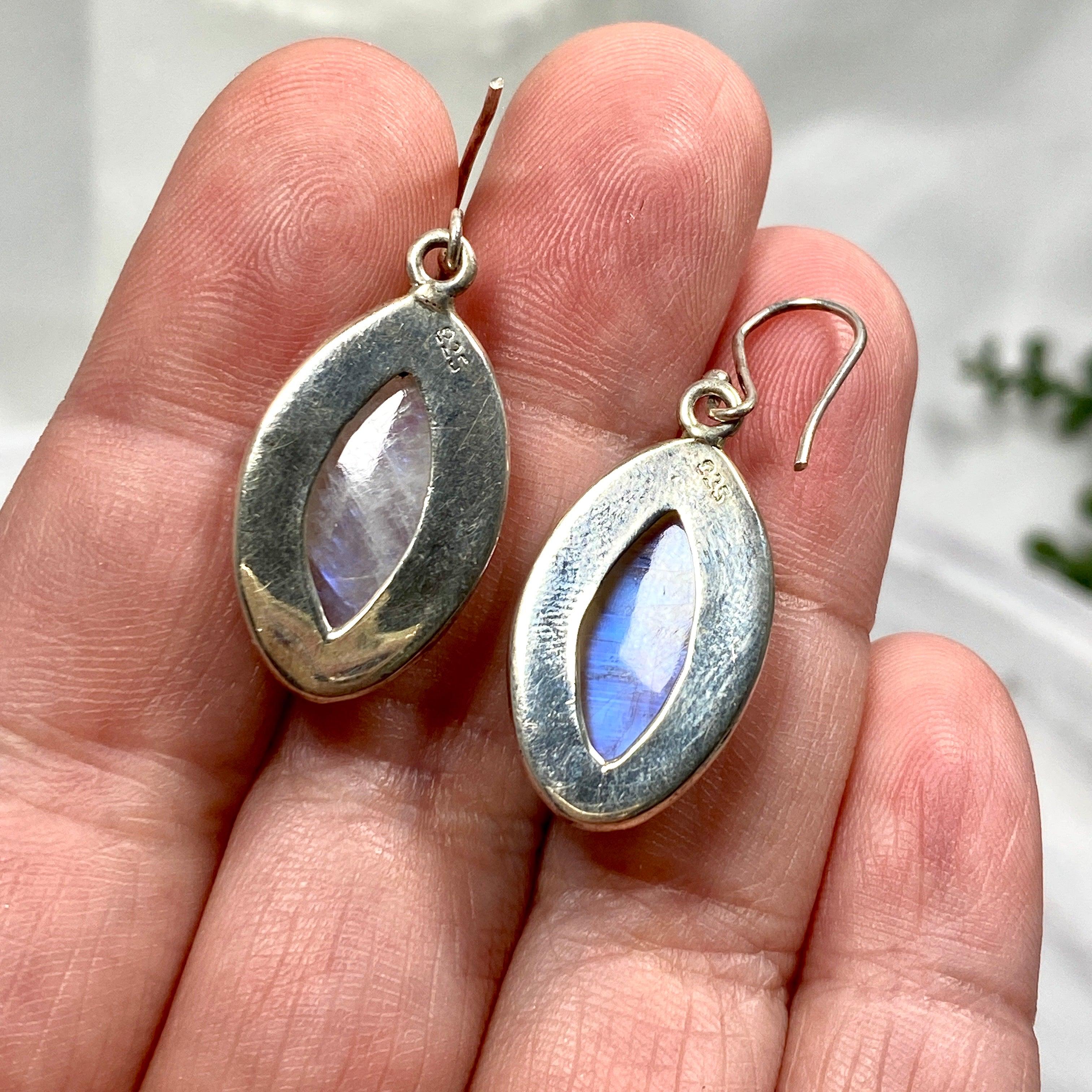 Moonstone Teardrop Earrings for Women – Genuine Gemstone Dangle Earrings – Elegant Jewelry Gift for Birthday, Anniversary & Special Occasions – Perfect for Weddings, Parties & Everyday Wear