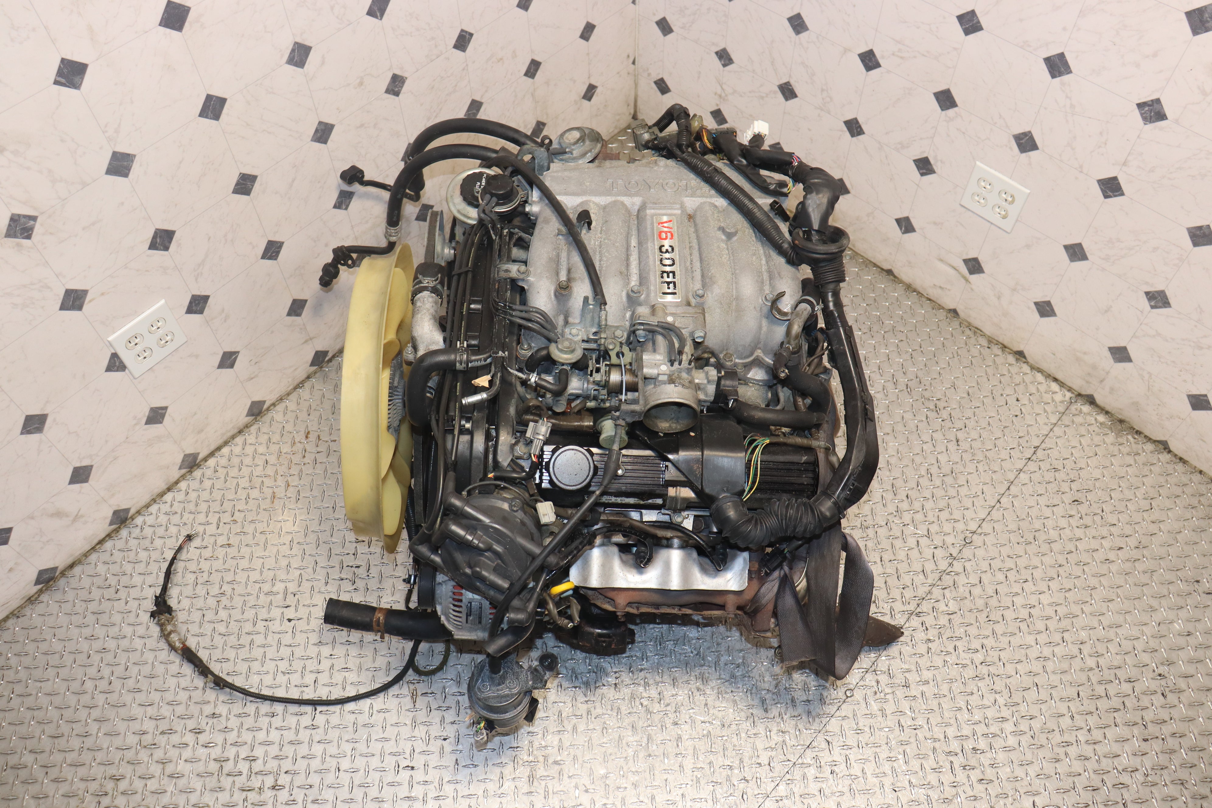 JDM 3VZ 3.0L Engine for 1989-1995 Toyota Pickup & 4Runner - Replacement Engine for Off-Road & Classic Car Restoration