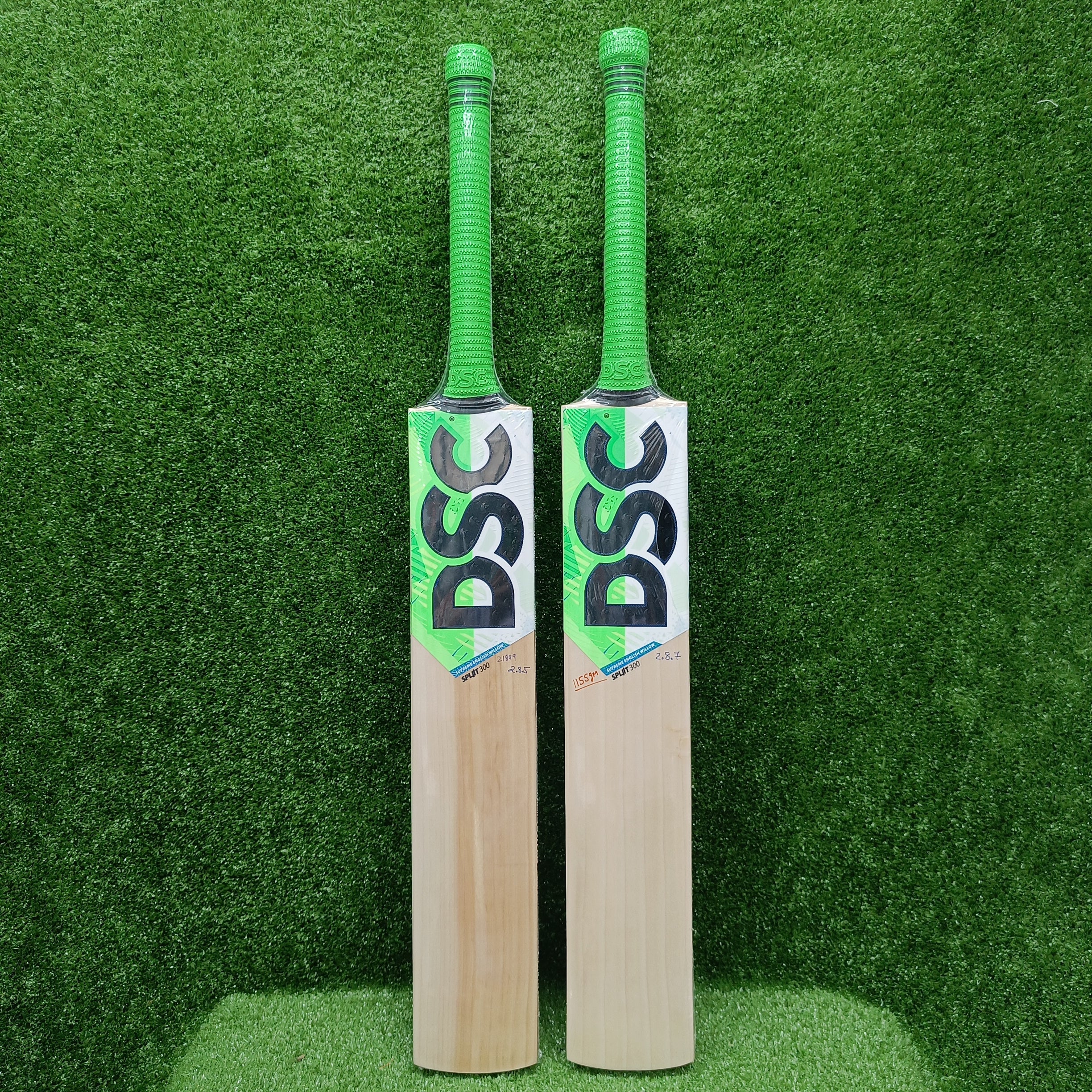Premium DSC Split 300 English Willow Cricket Bat - Professional Grade for Tournament Play - Perfect for Practice, Matches & Cricket Enthusiasts
