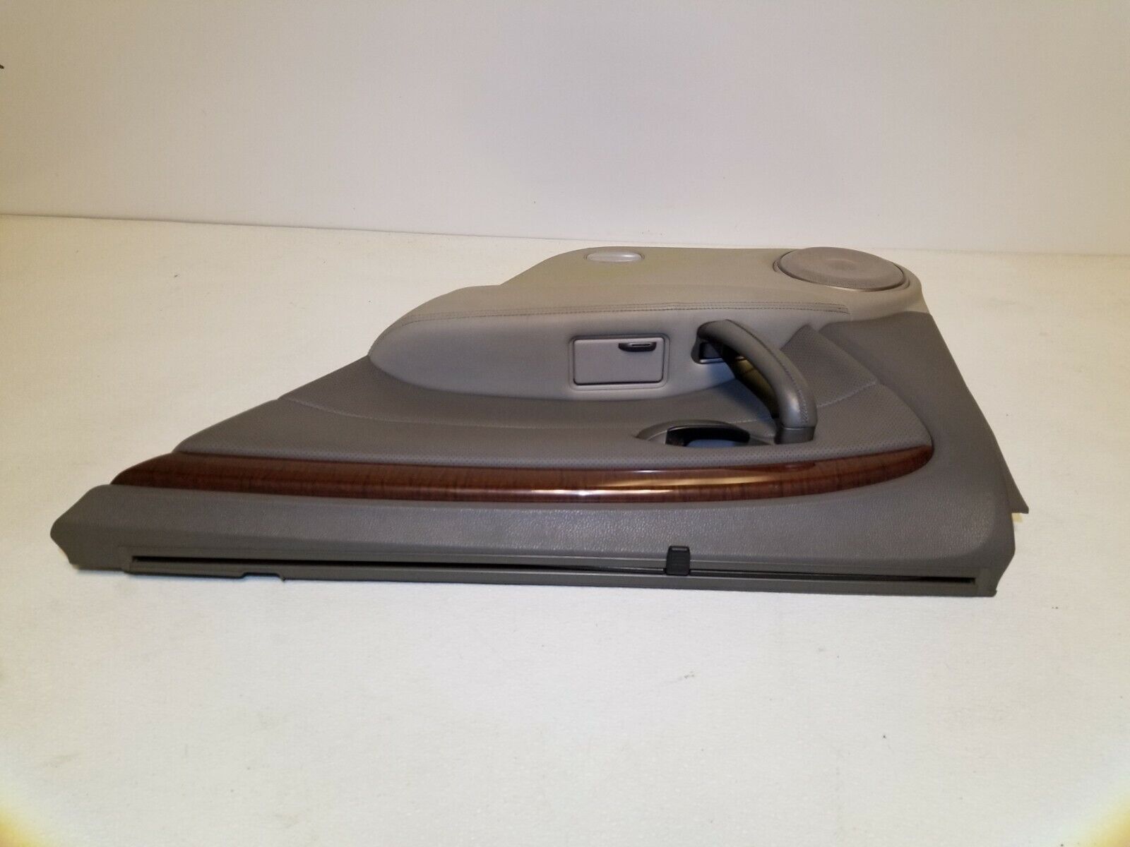 2005-2008 Acura RL Rear Passenger Door Trim Panel - Genuine OEM Replacement Part for Interior Door Repair | Perfect for Car Restoration & DIY Auto Maintenance