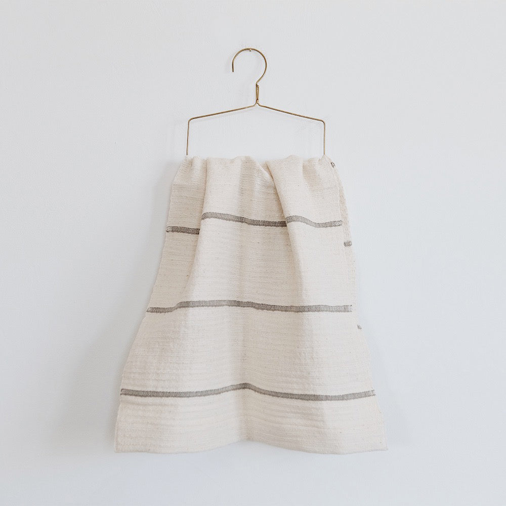 Soft & Absorbent Izzy Hand Towel - Quick Drying, Skin-Friendly for Bathroom, Kitchen & Gym Use