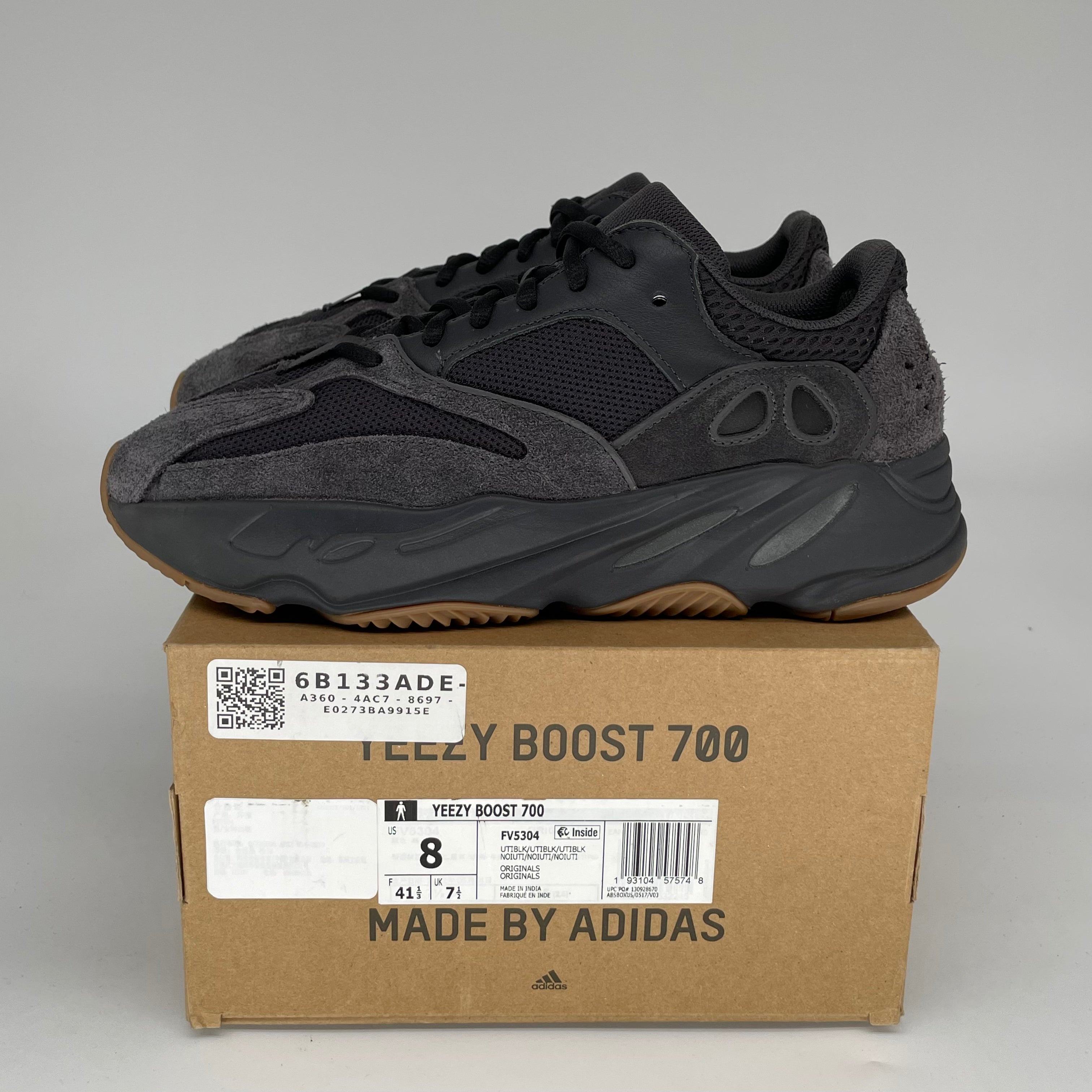 Adidas Yeezy 700 Utility Black Men's Sneakers - Size 8 (FV5304) | Comfortable Running Shoes for Casual Wear & Street Style