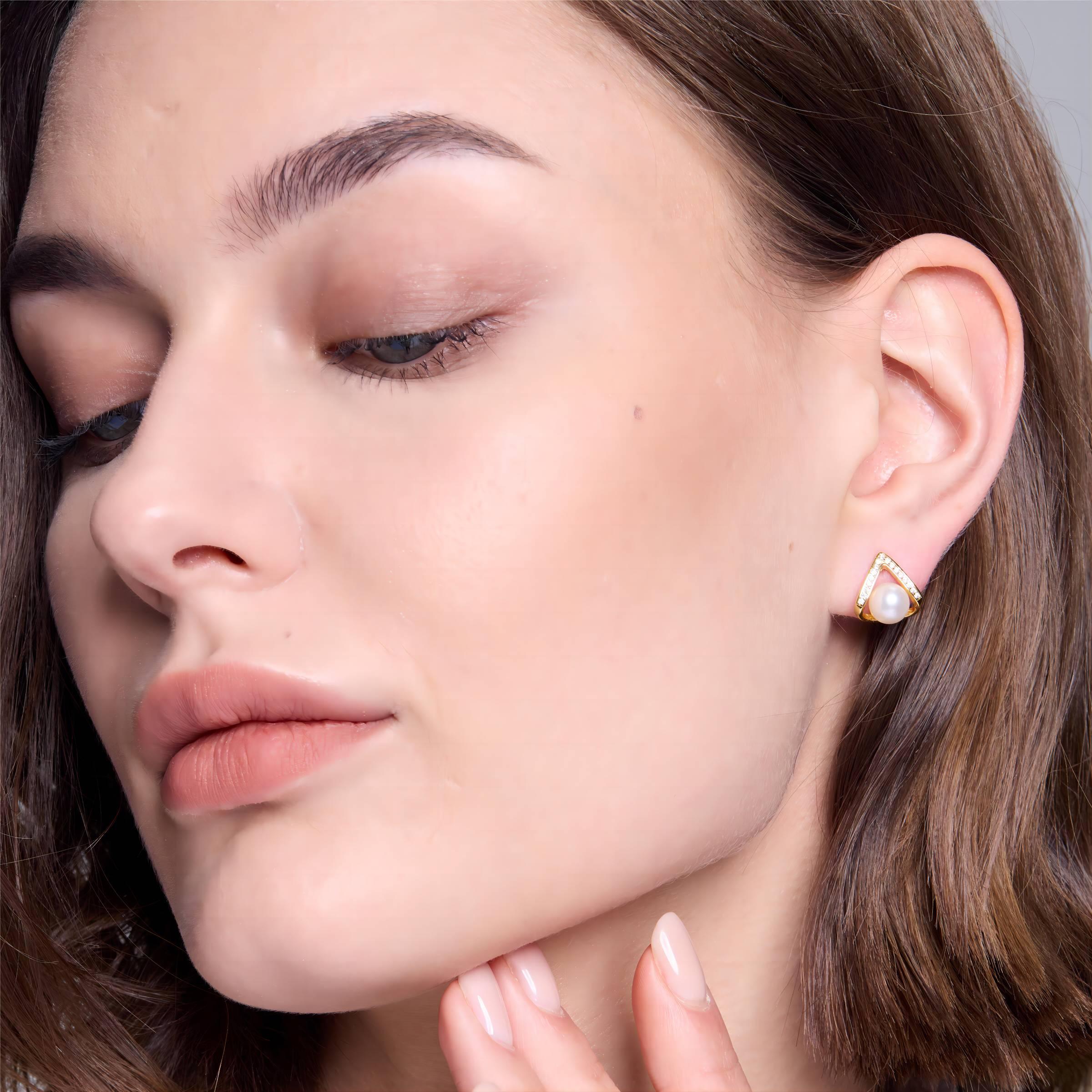 Elegant AAAA Freshwater Pearl Stud Earrings for Women - Perfect for Weddings, Parties & Everyday Wear