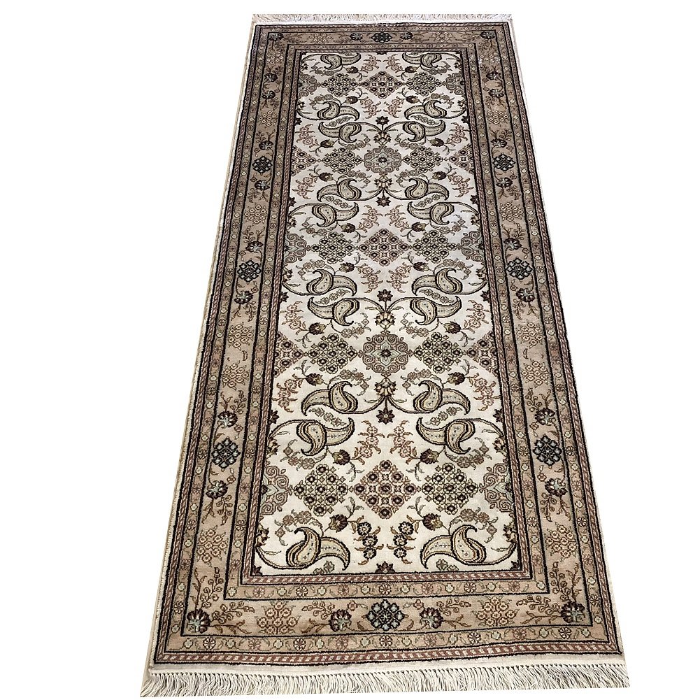 2.5'x6' Vintage Handmade Silk Runner Rug - Non-Slip Hallway, Kitchen, Entryway Rug for Home Decor & High Traffic Areas