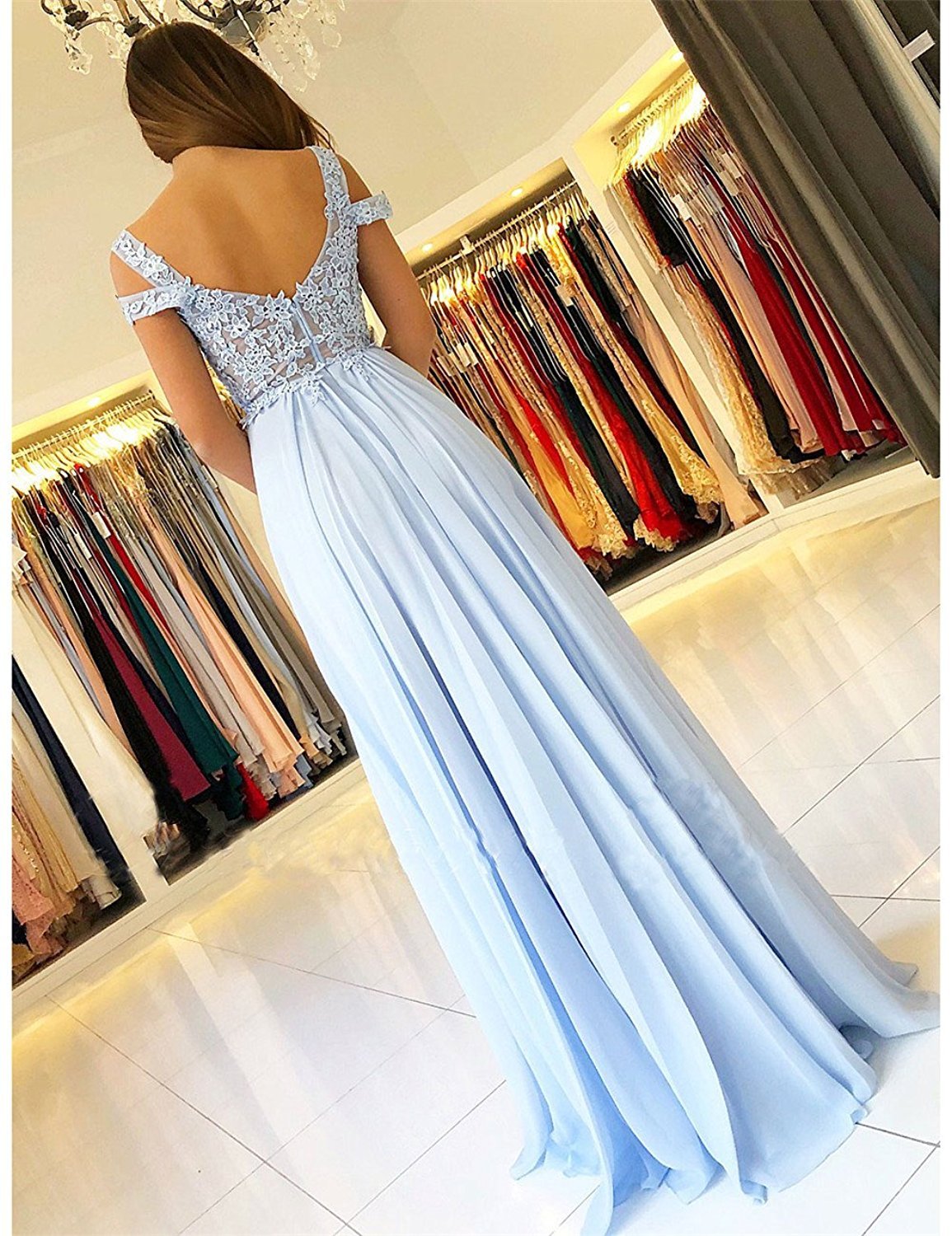 Elegant Women's Lace Appliqued Evening Gowns with Side Split - A-line Long Prom Dresses for Formal Events, Weddings & Special Occasions