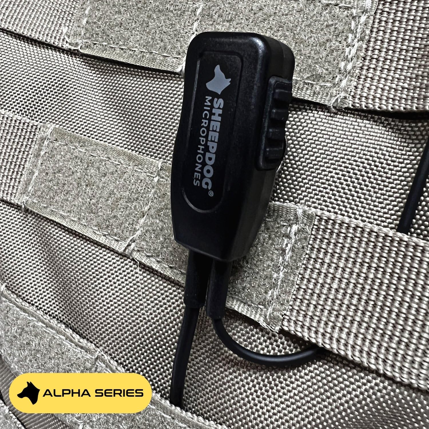 SHEEPDOG MICROPHONES Quick Disconnect Police Lapel Mic - Compatible with Motorola APX 6000/7000/8000/4000 Radios - Law Enforcement Earpiece Headset for Police Officers, Security Guards & First Responders - Perfect for Patrol, Surveillance & Emergency Communication