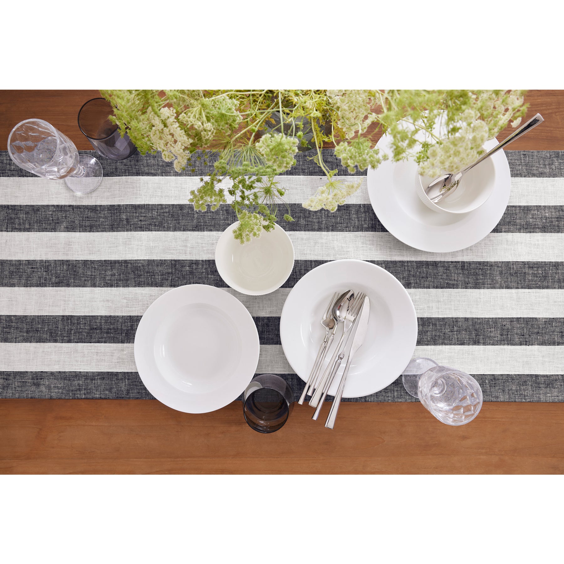 Stylish Cabana Stripe Table Runner - 18 Inch Wide Cotton Decorative Dining Table Cover for Summer Parties & Outdoor Events