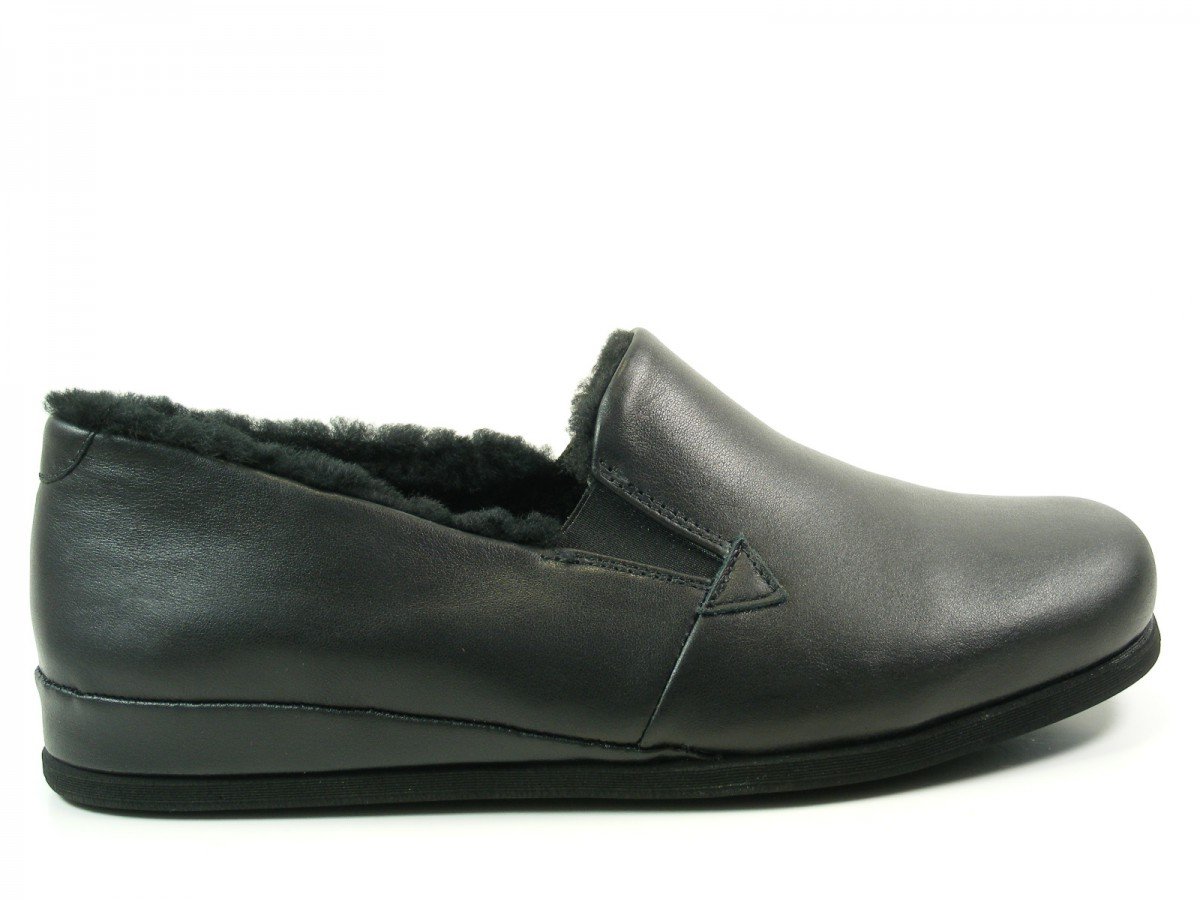 Viborg Men's Low-Top Slippers - Comfortable Indoor/Outdoor House Shoes, Black Size 9 UK - Perfect for Home, Lounge & Quick Outdoor Errands