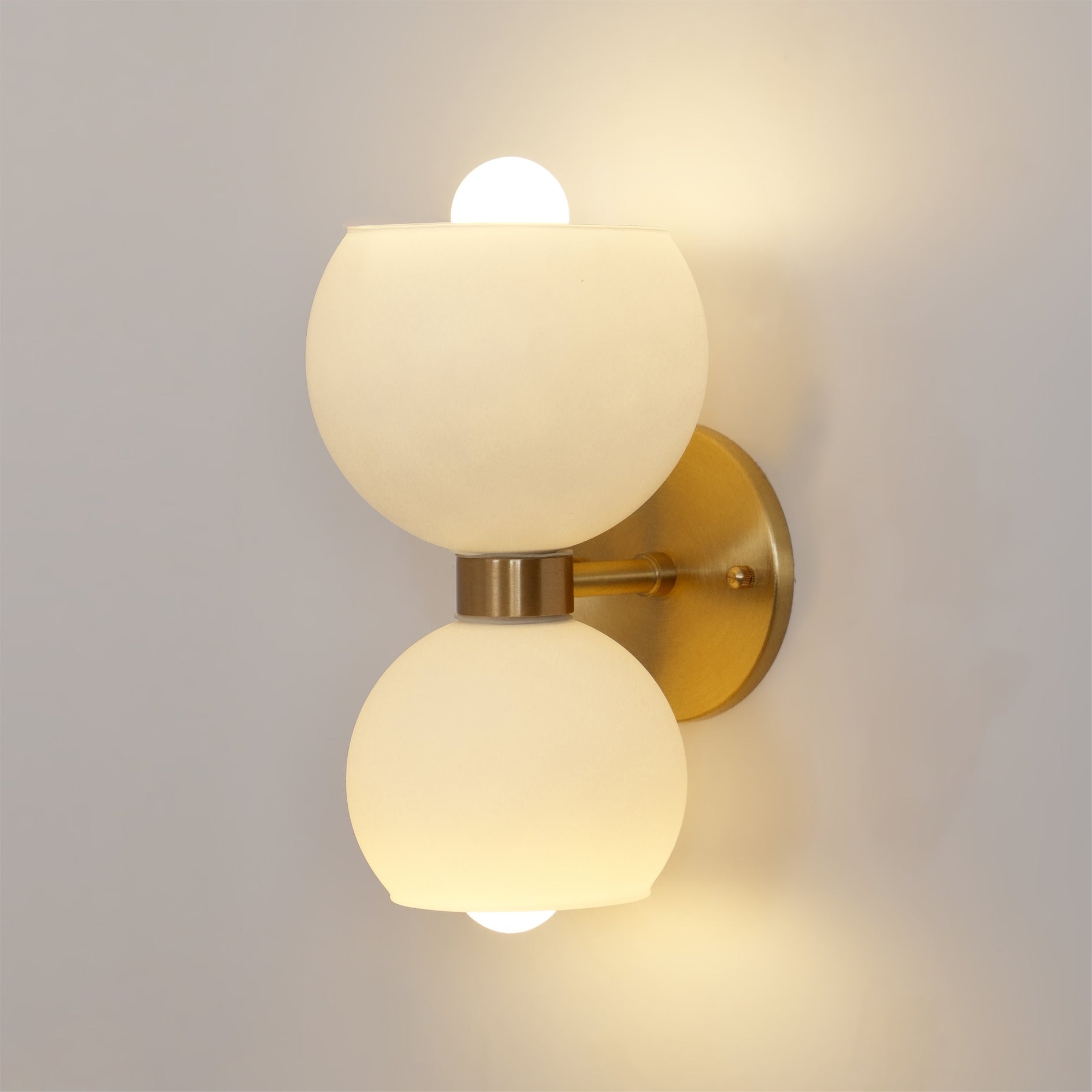 Betty Sconce Wall Light - Modern Plug-in Wall Sconce with Fabric Shade for Bedroom, Living Room & Hallway Decor