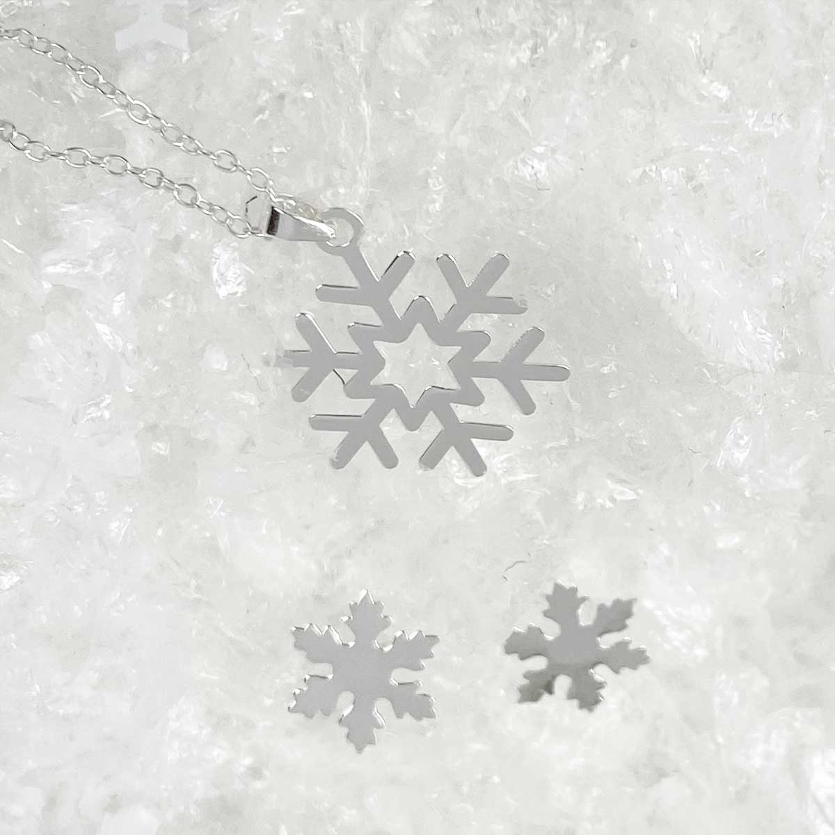 Sterling Silver Snowflake Pendant Necklace - Elegant Winter Jewelry for Women, Christmas Gift & Holiday Party Accessory