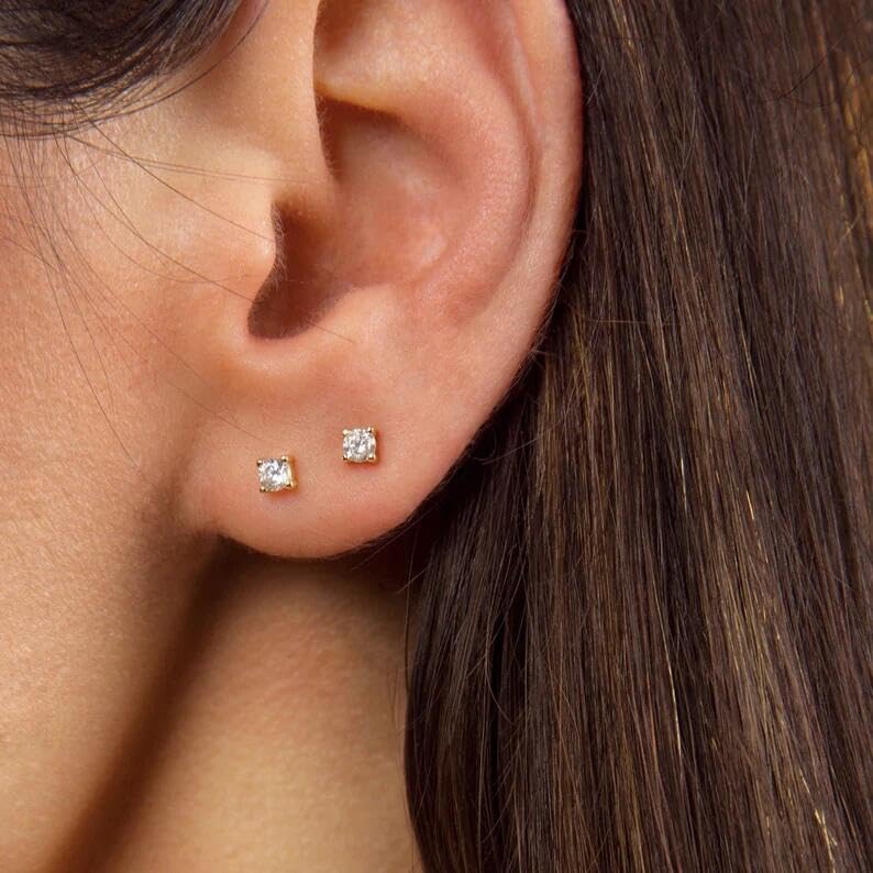 Kainier 14K Gold Plated Cubic Zirconia Stud Earrings for Women - 5 Pairs Round Simulated Diamond Earrings Set - Perfect for Daily Wear, Parties & Gift Giving