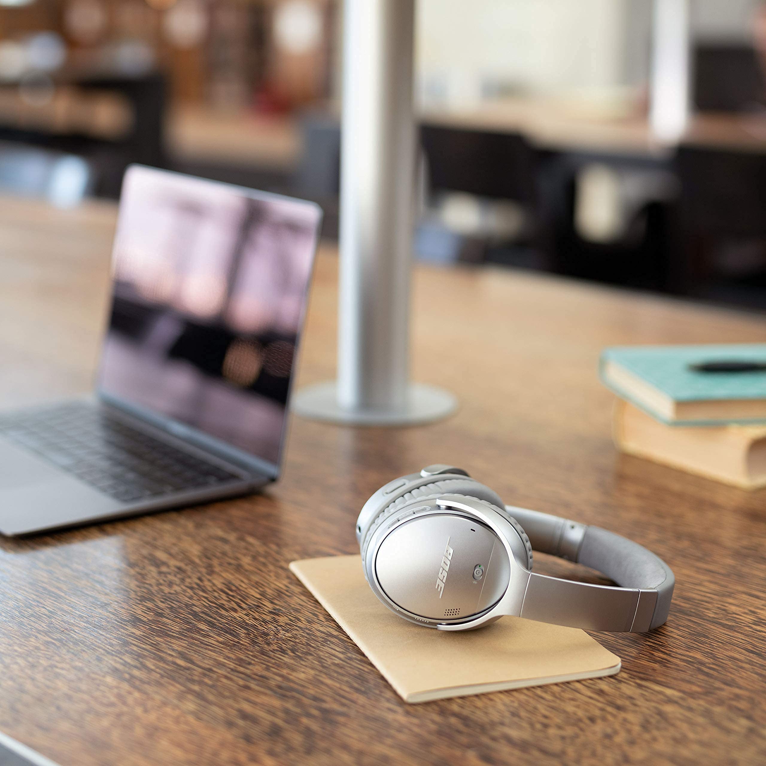 Bose QuietComfort 35 II Wireless Bluetooth Noise Cancelling Headphones - Silver (Renewed) | Premium Sound Quality for Travel, Work & Home Use