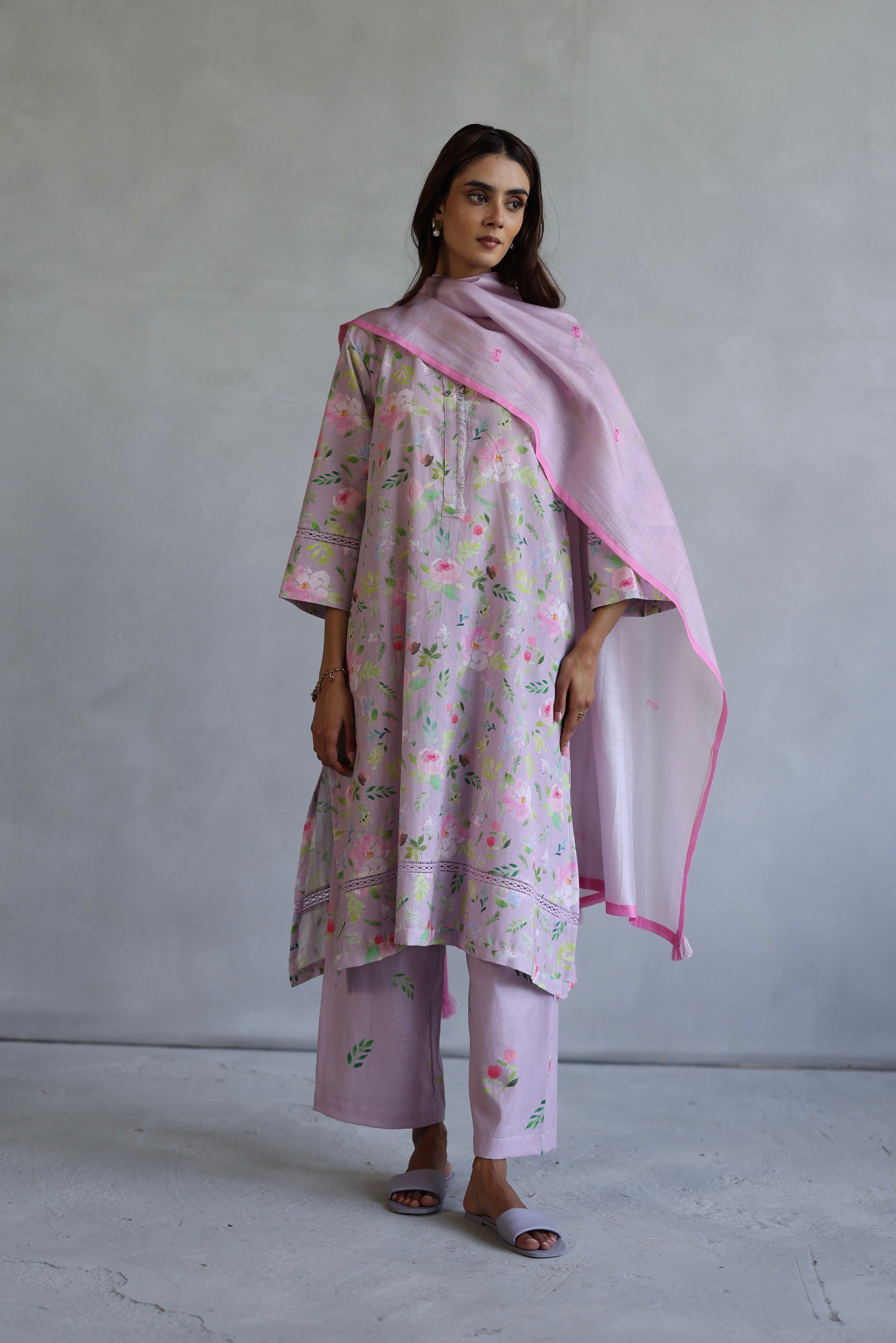 Hyacinth Kurta Set for Women - Stylish Indian Ethnic Outfit for Festivals, Weddings & Casual Wear