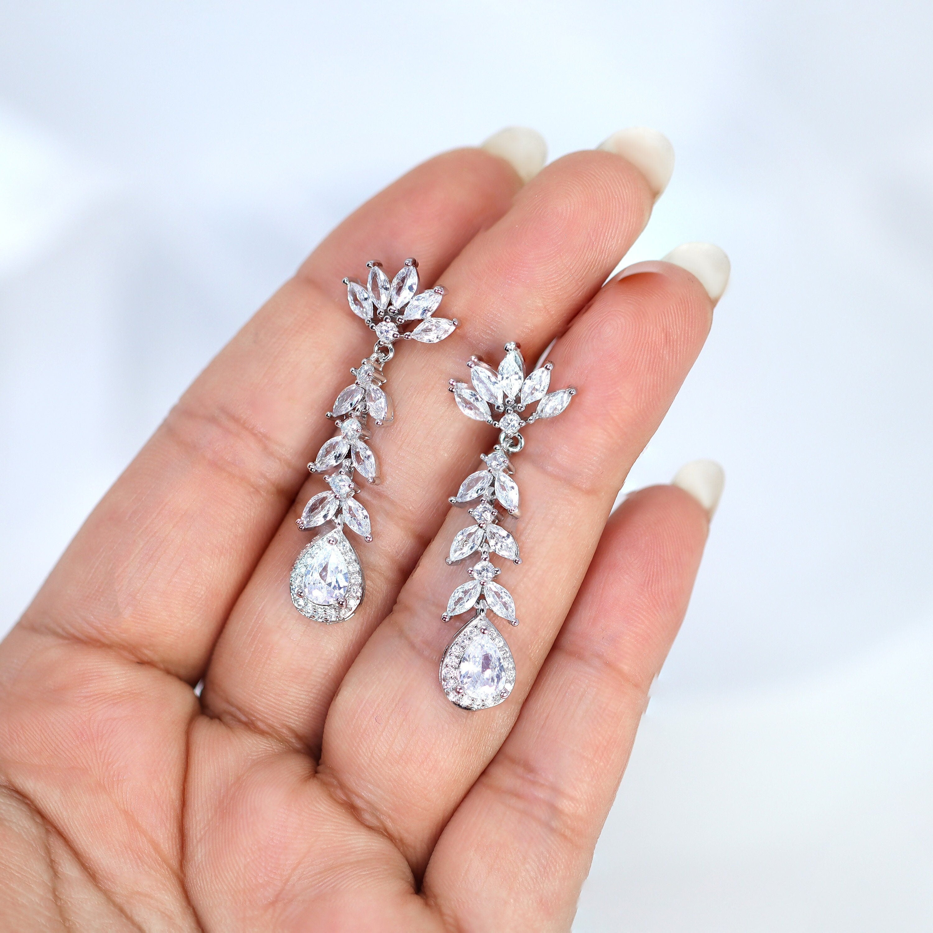 Swarovski Crystal Lotus Leaves Drop Floral Dainty Earrings for Women - Elegant Bridal Jewelry, Wedding Earrings, Crystal Statement Earrings with CZ Stones - Perfect for Weddings, Parties & Special Occasions