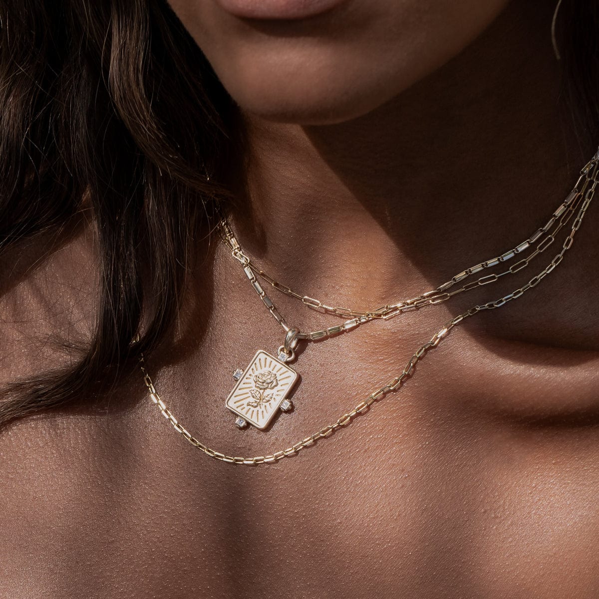Shirley Chain Necklace for Women - Elegant Gold/Silver Layered Necklace Jewelry - Perfect for Daily Wear, Parties & Gifts