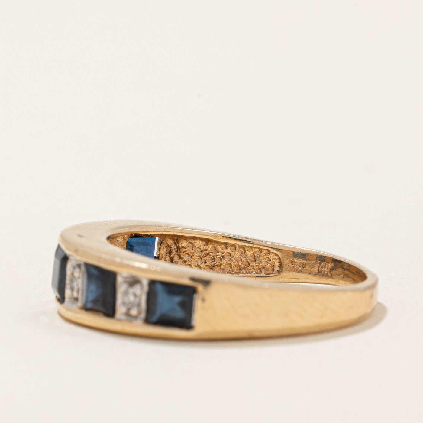 Exquisite 0.84ctw Sapphire & Diamond Ring with 0.02ctw Diamonds - Size 5.75 | Elegant Blue Gemstone Jewelry for Engagement, Anniversary & Special Occasions