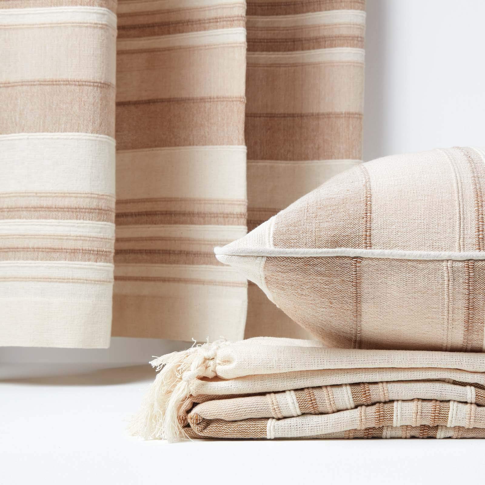 100% Cotton Morocco Ribbed Stripe Throw Blanket 100x140 Inches - Soft Beige Sofa Cover & King Size Bedspread - Machine Washable for Easy Care - Perfect for Living Room Decor, Bedroom Coziness & Gift Giving