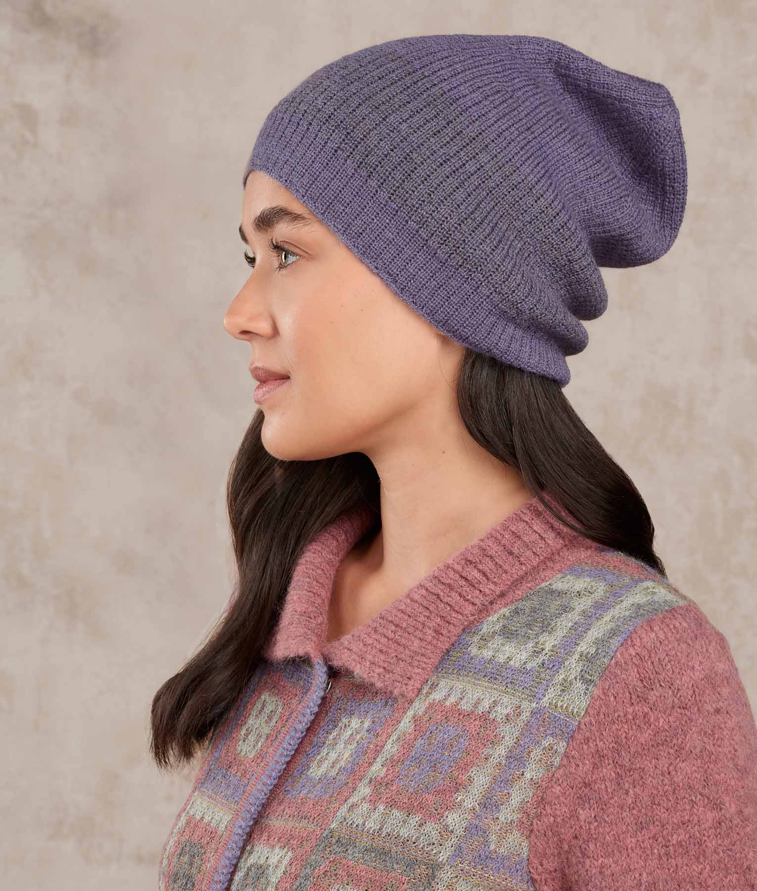 Reversible Ribbed Beanie for Men & Women - Soft Stretchy Winter Knit Hat - Warm Unisex Skull Cap for Cold Weather - Perfect for Outdoor Activities, Skiing, Hiking & Daily Wear