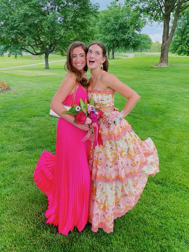 Elegant A-Line Tiered Long Prom Dress with Floral Print - Perfect for Homecoming, Prom Night & Formal Parties - J5505