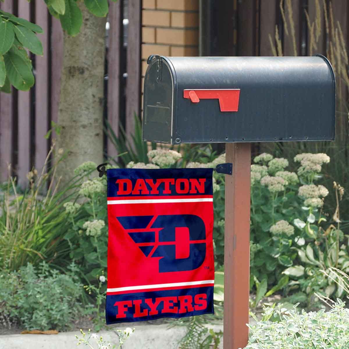 Dayton Flyers Garden Flag and Mailbox Post Pole Mount Holder Set - College Flags & Banners Co. | Perfect for School Spirit, Tailgating, and Home Decor