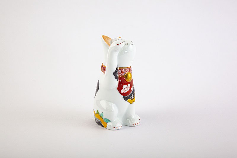 Authentic Arita Yaki Japanese Lucky Cat Figurine - Handcrafted Ceramic Maneki Neko for Good Fortune | Perfect for Home Decor, Office Feng Shui & Gift Giving