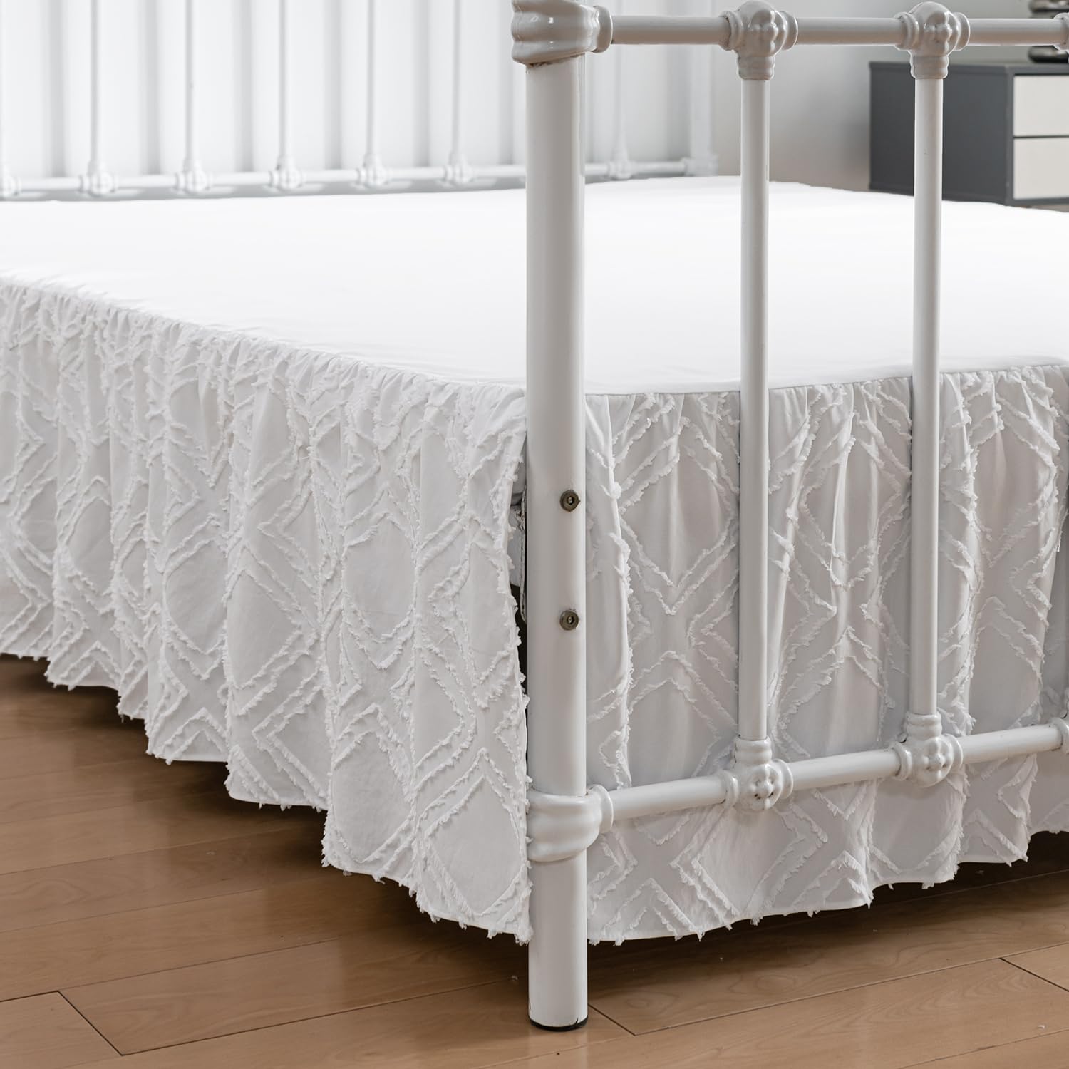 Tufted King Size Bed Skirt - 12 Inch Drop Ruffled Bed Skirt with Split Corners, White Boho Bedding for King Beds | Perfect for Master Bedrooms, Guest Rooms & Luxury Hotel Decor