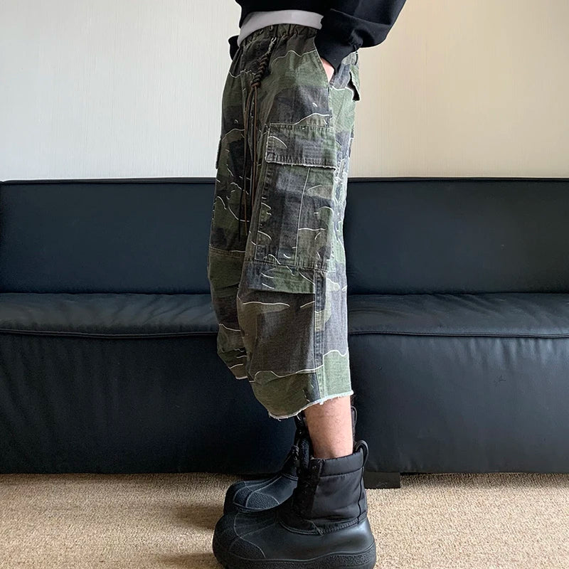 Men's American Style Washed Camouflage Cargo Shorts - Loose Fit Streetwear Work Pants with Multiple Pockets | Perfect for Outdoor Activities, Hiking & Casual Wear (Style 24E1035)