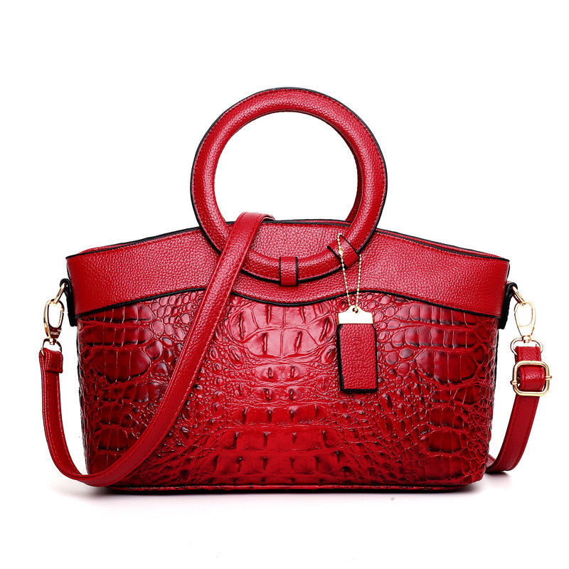Luxury Designer Leather Handbags for Women - Stylish & Elegant Tote, Shoulder & Crossbody Bags for Work, Party & Everyday Use
