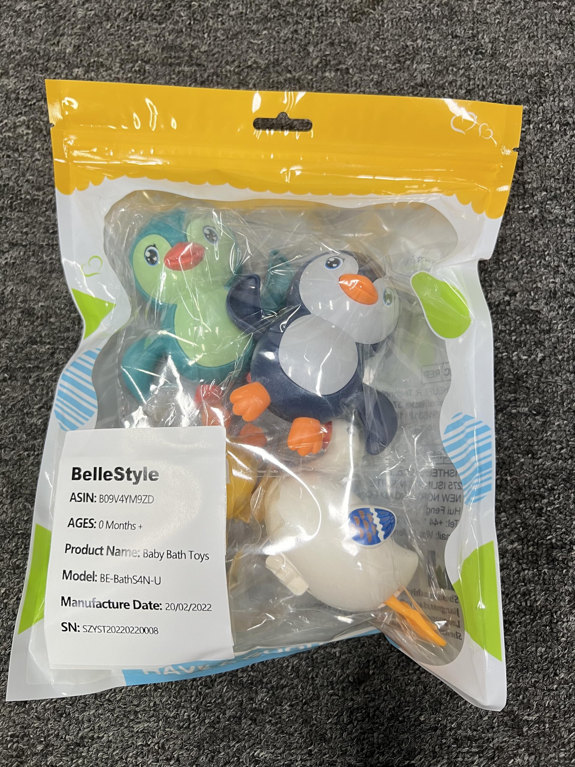 BelleStyle Wind Up Bath Toys for Kids - 4-Piece Floating Duck, Penguin, Swan & Clockwork Water Toys Set | Fun Bathtub, Pool & Swimming Play for Toddlers, Boys & Girls