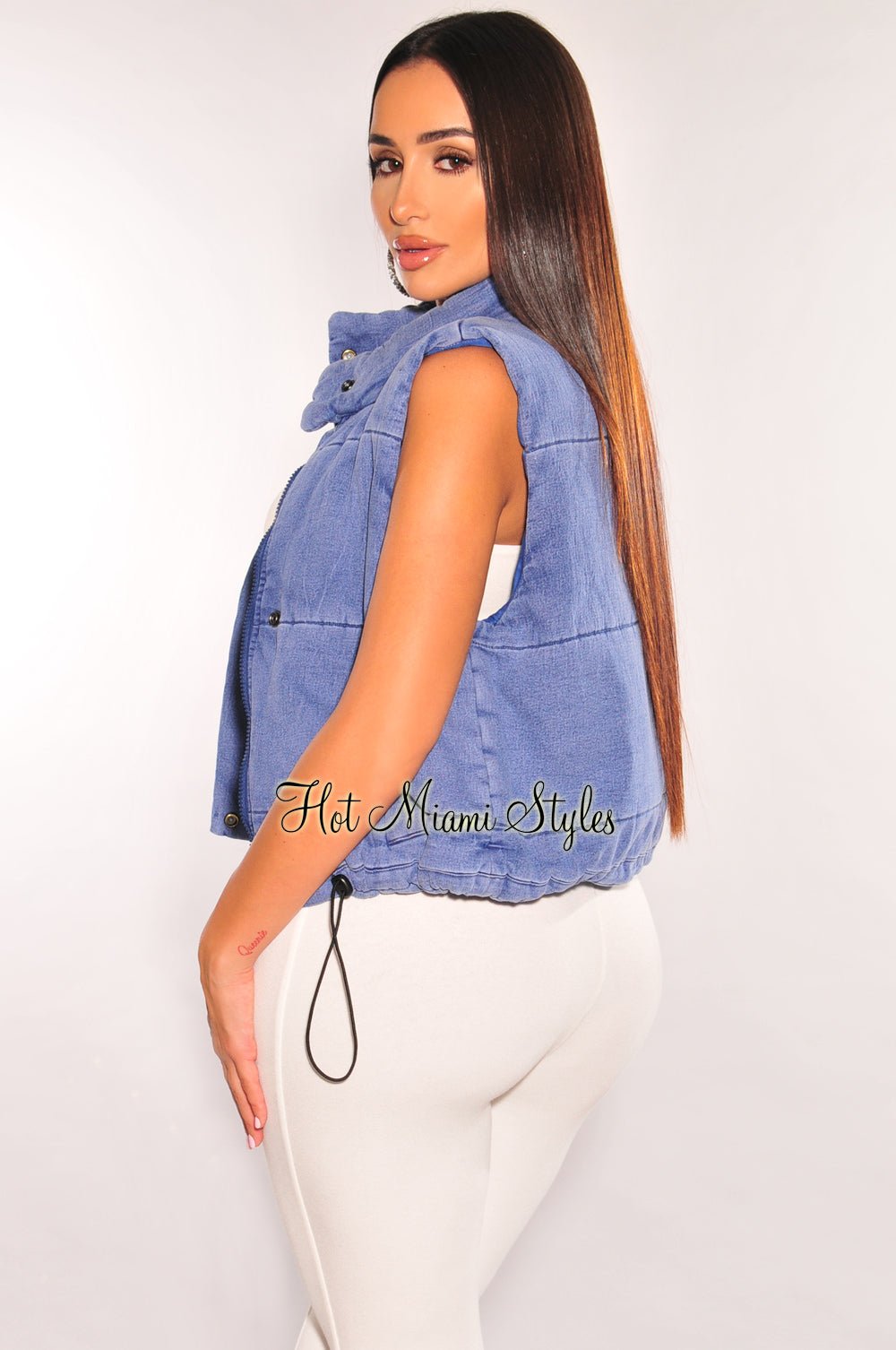 Women's Denim Wash Sleeveless Collared Puffer Cropped Vest Jacket for Fall & Winter Fashion | Casual Streetwear & Layering Outfits