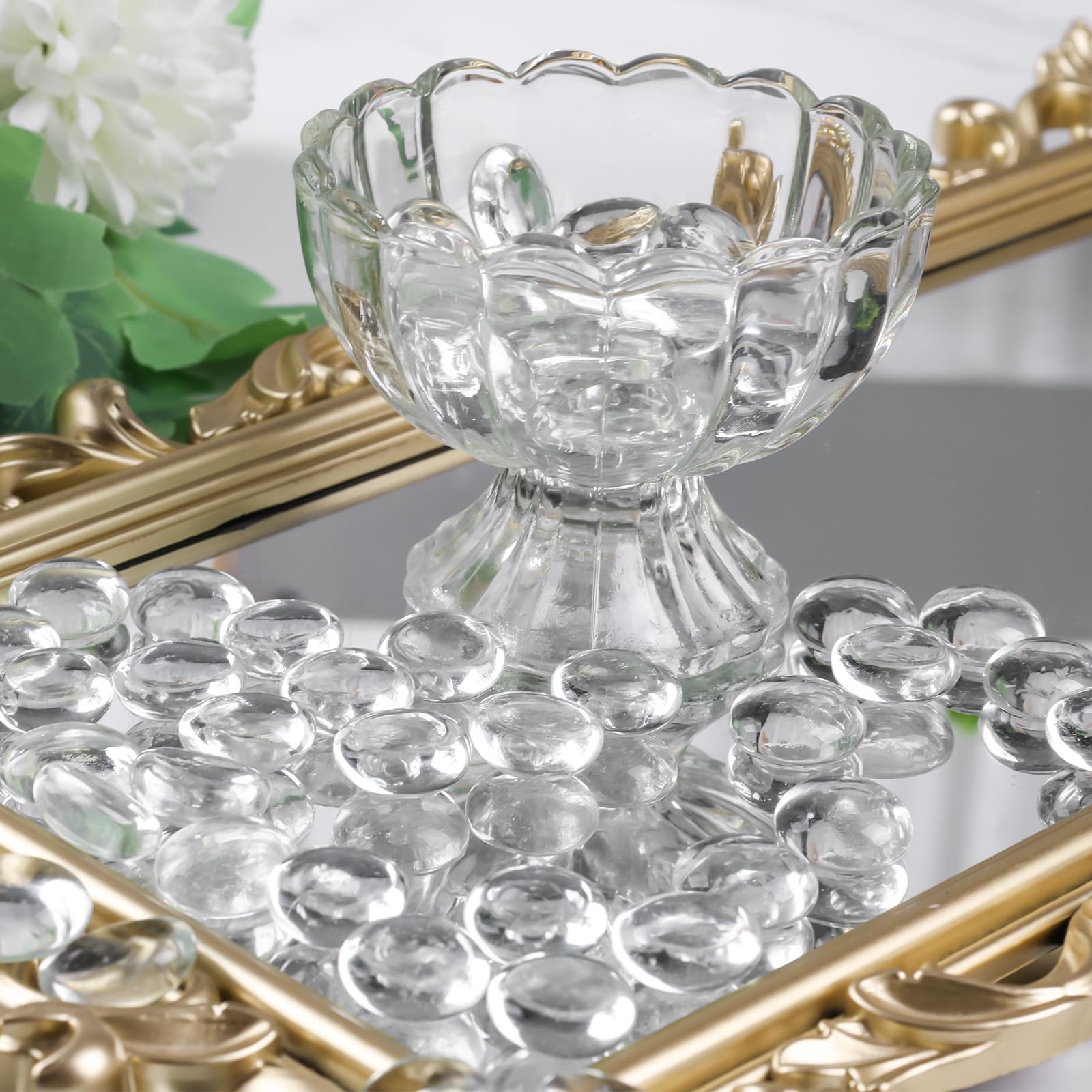 FUTUREPLUSX 1Lb Clear Flat Glass Marbles - Premium Transparent Aquarium Pebbles, Vase Filler Beads & Table Scatter Decor for Home, Wedding, Party Centerpieces (Ideal for DIY Crafts, Floral Arrangements & Fish Tank Decorations)