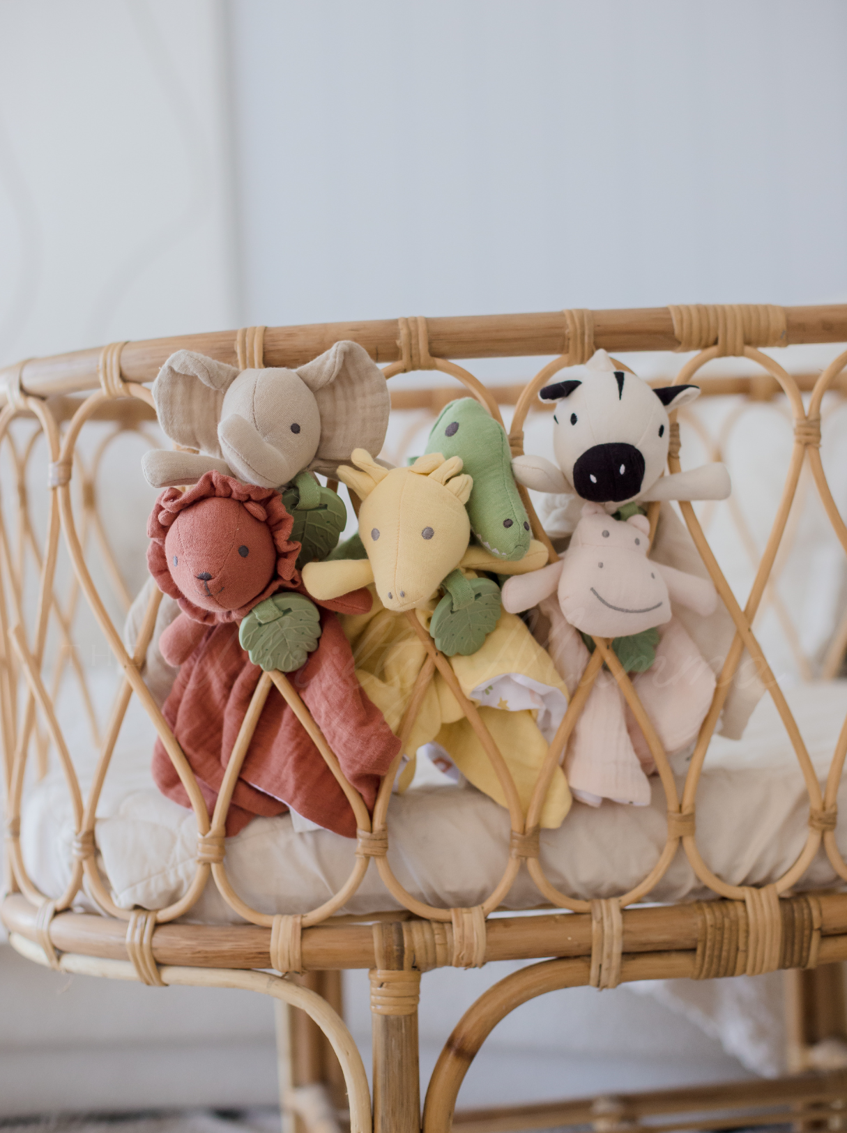 Organic Baby Comforter with Natural Rubber Teether - Soft & Safe for Newborns & Toddlers - Perfect for Soothing, Teething & Sleep Time