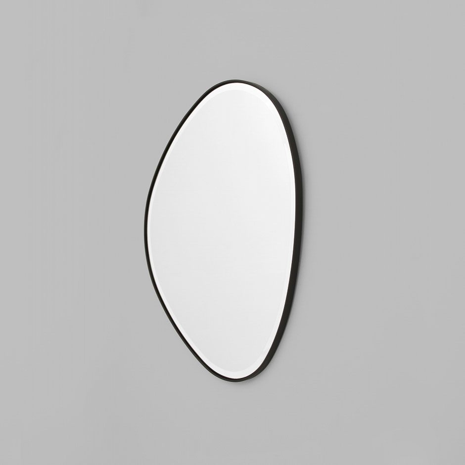 MIDDLE OF NOWHERE Pebble Mirror in Black - 70x90cm Wall Mirror for Living Room, Bedroom & Bathroom Decor