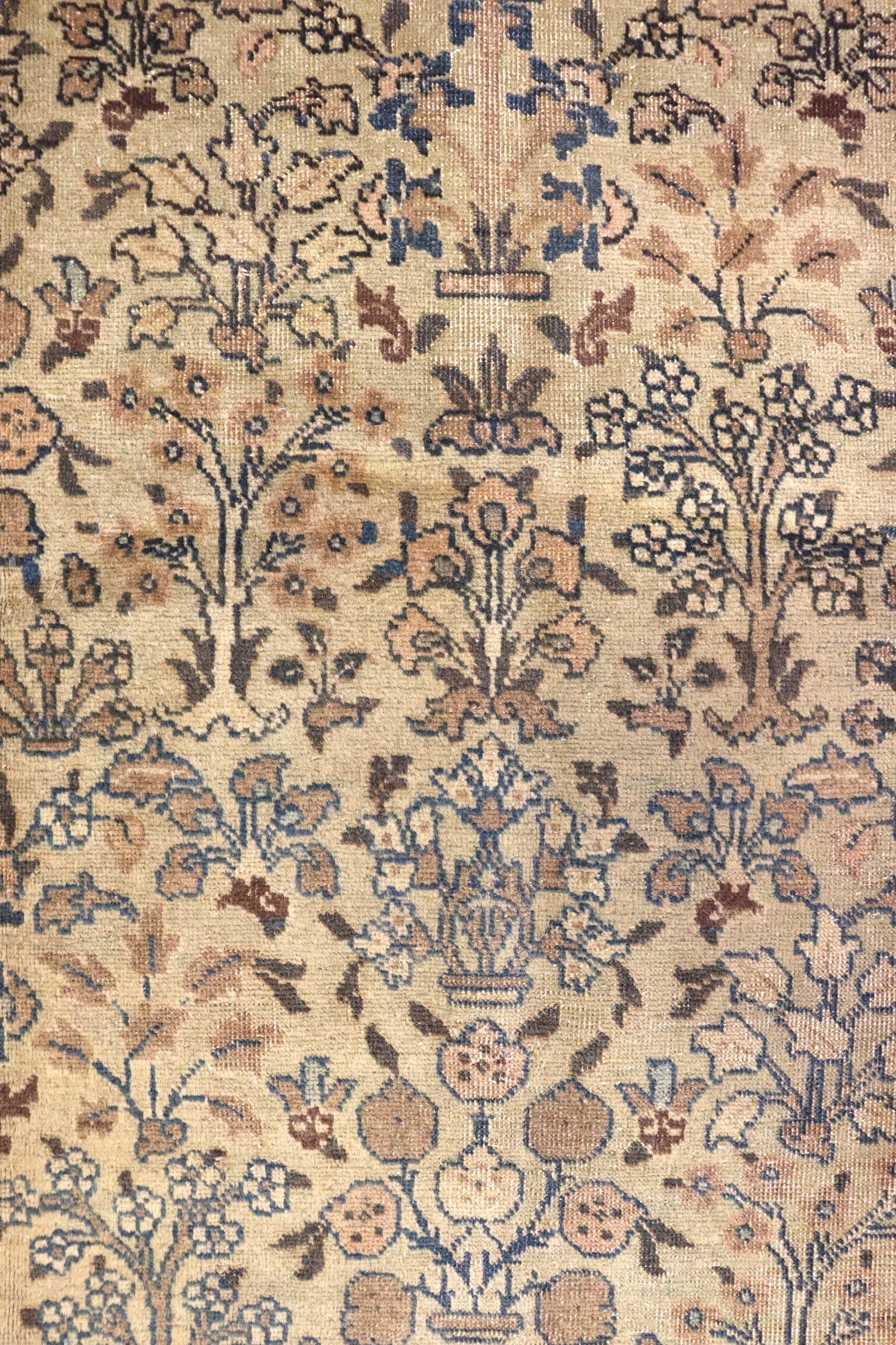 Antique Tabriz Handwoven Traditional Persian Rug - J66204 | Perfect for Living Room, Bedroom & Home Decor