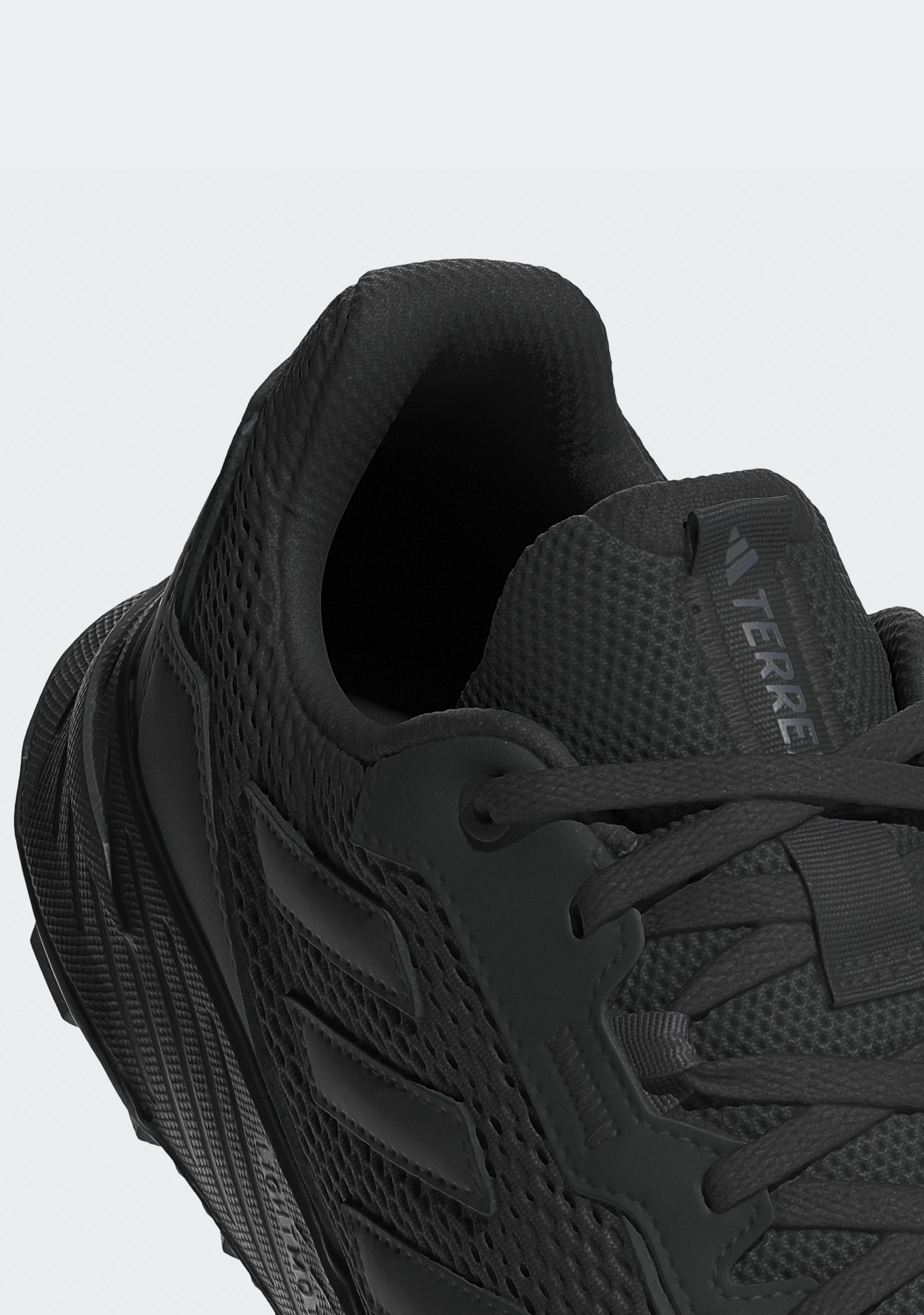 Adidas Men's Terrex Tracefinder Hiking Shoes - Lightweight Waterproof Outdoor Boots for Trail Running & Mountain Climbing | Perfect for Adventurers & Outdoor Enthusiasts